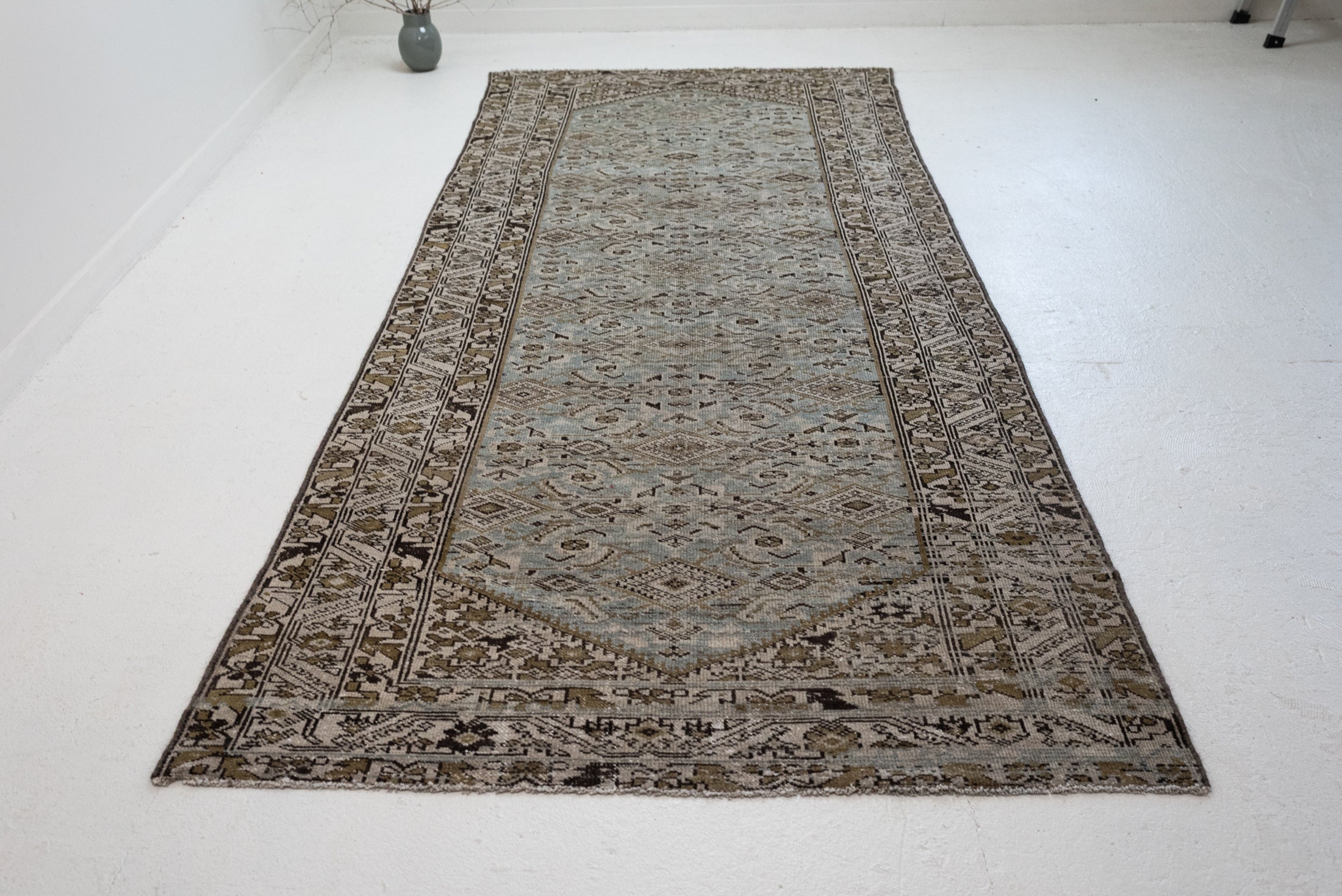 RESERVED SWW | 4&#39;6 x 11&#39;8 | Beautiful Wide Malayer Runner | R-3287