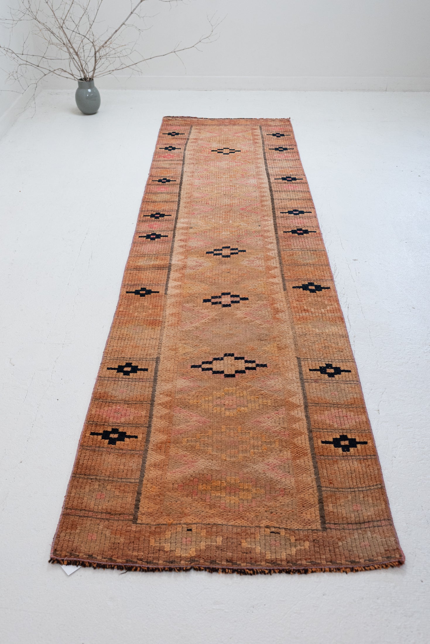 2&#39;8 x 10&#39;3 | R-3494