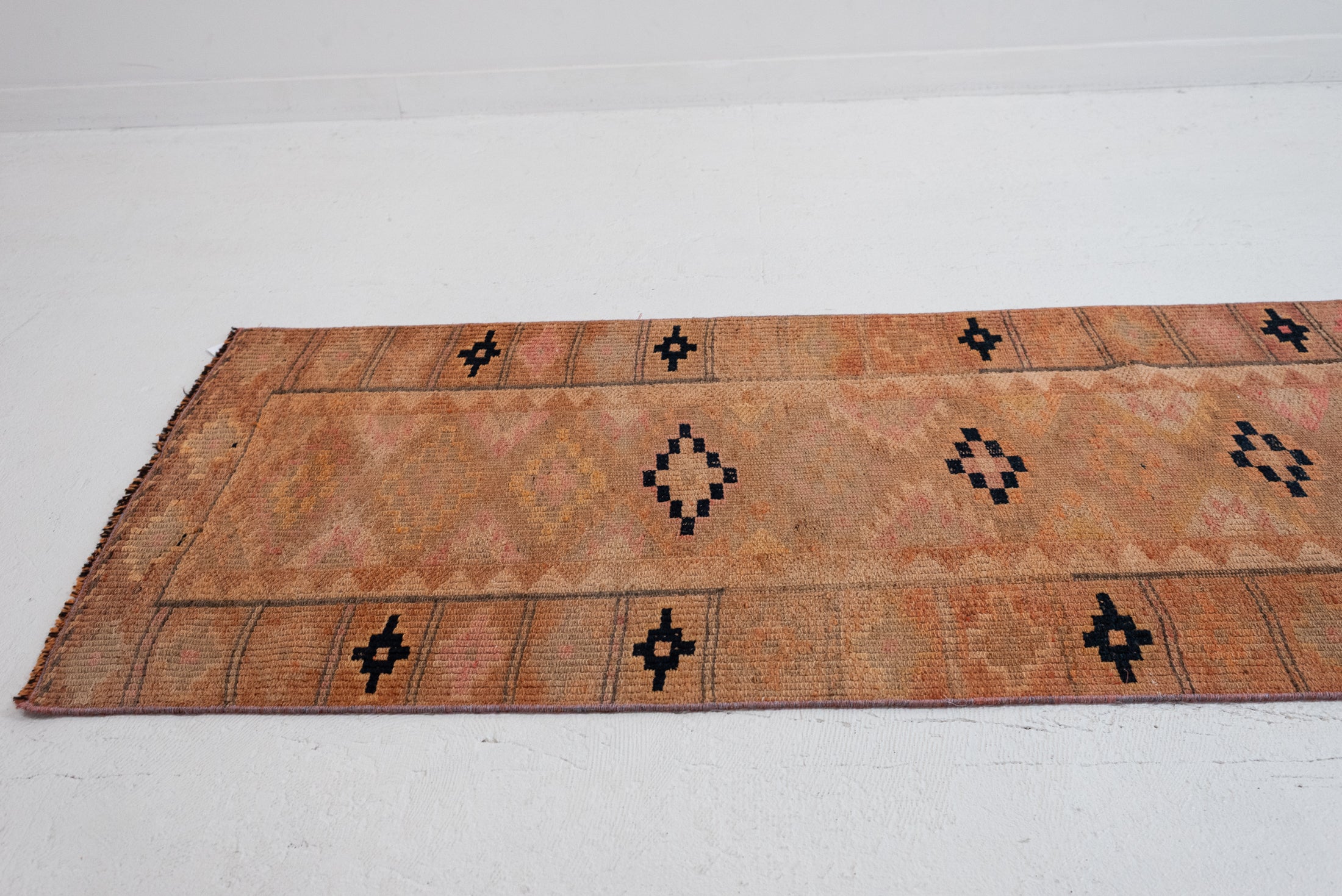 2&#39;8 x 10&#39;3 | R-3494