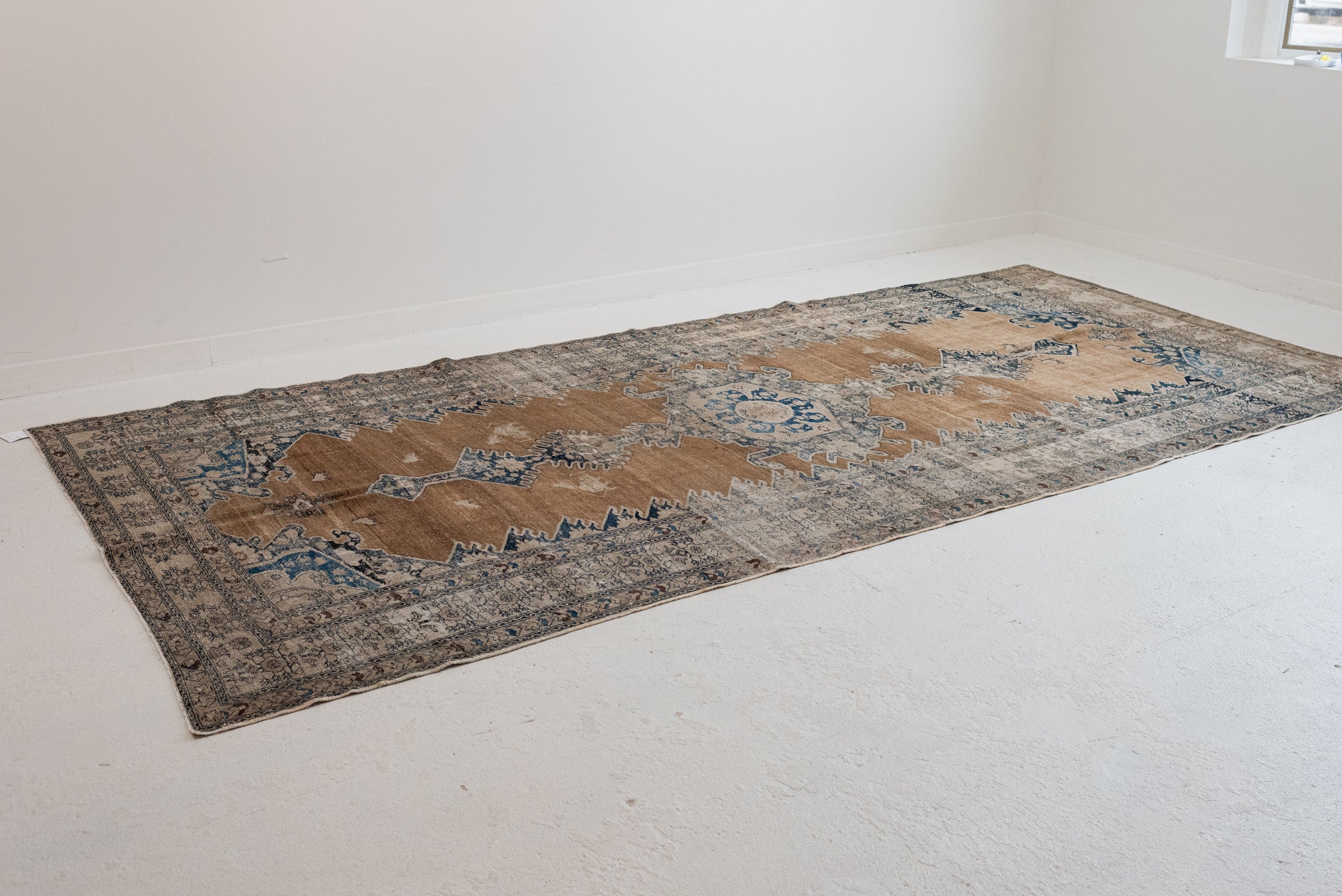 5&#39;10 x 12&#39;3 | Extra Large Antique Farahan Rug | CE-L-3387