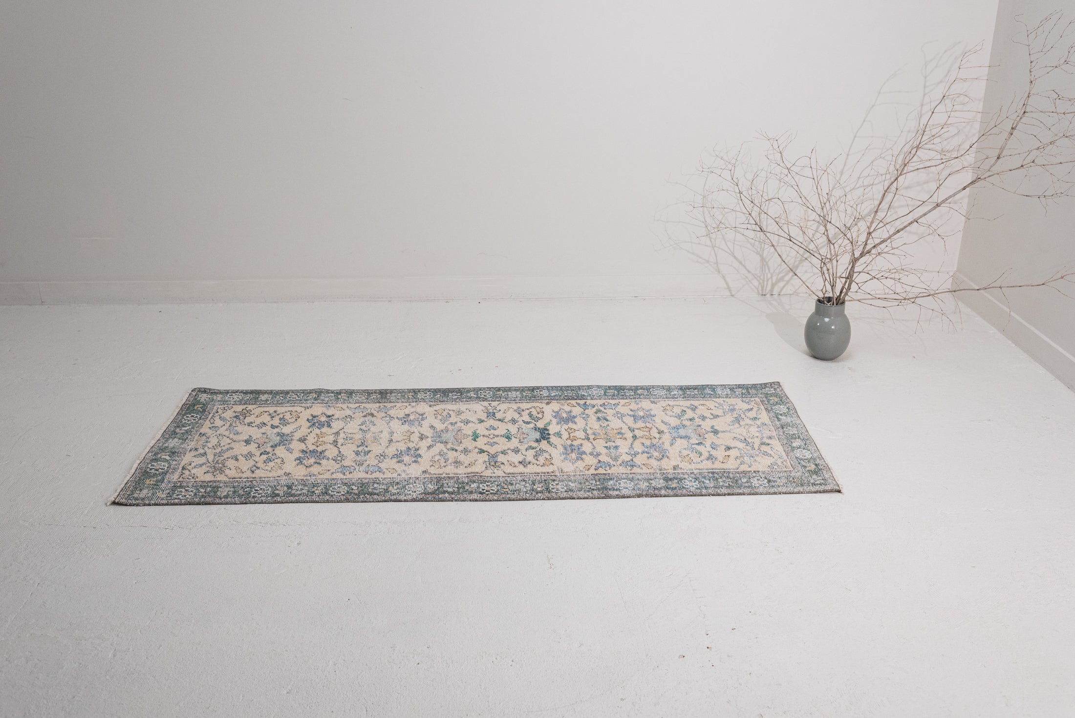 2&#39;5 x 6&#39;3 | R-3524