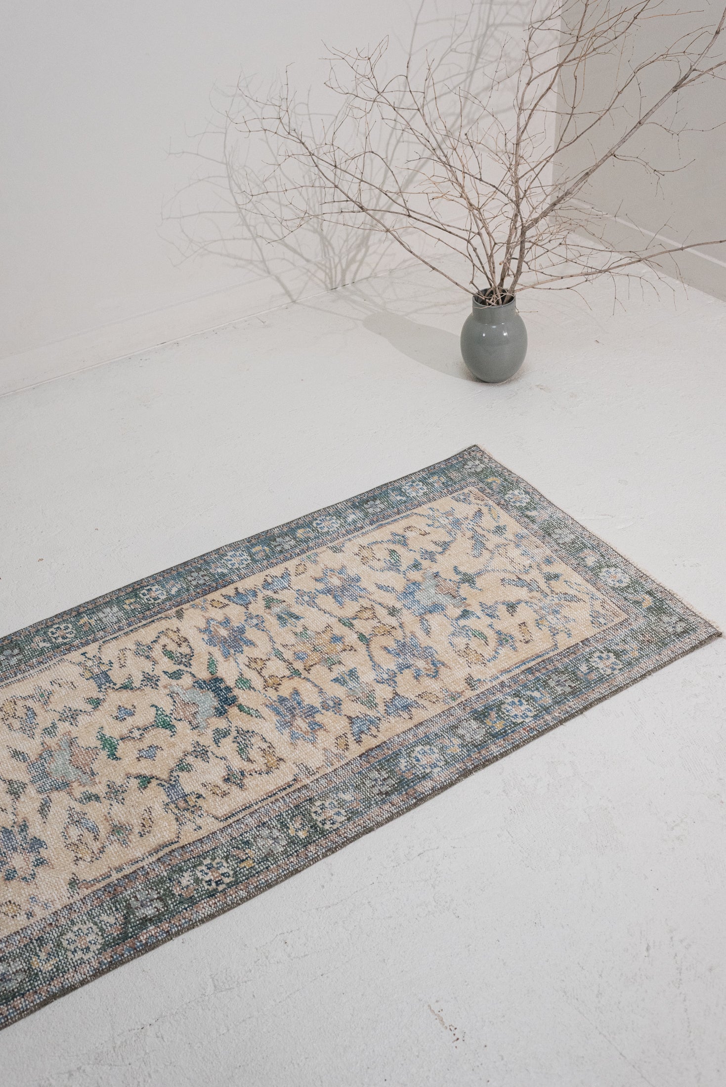 2&#39;5 x 6&#39;3 | R-3524