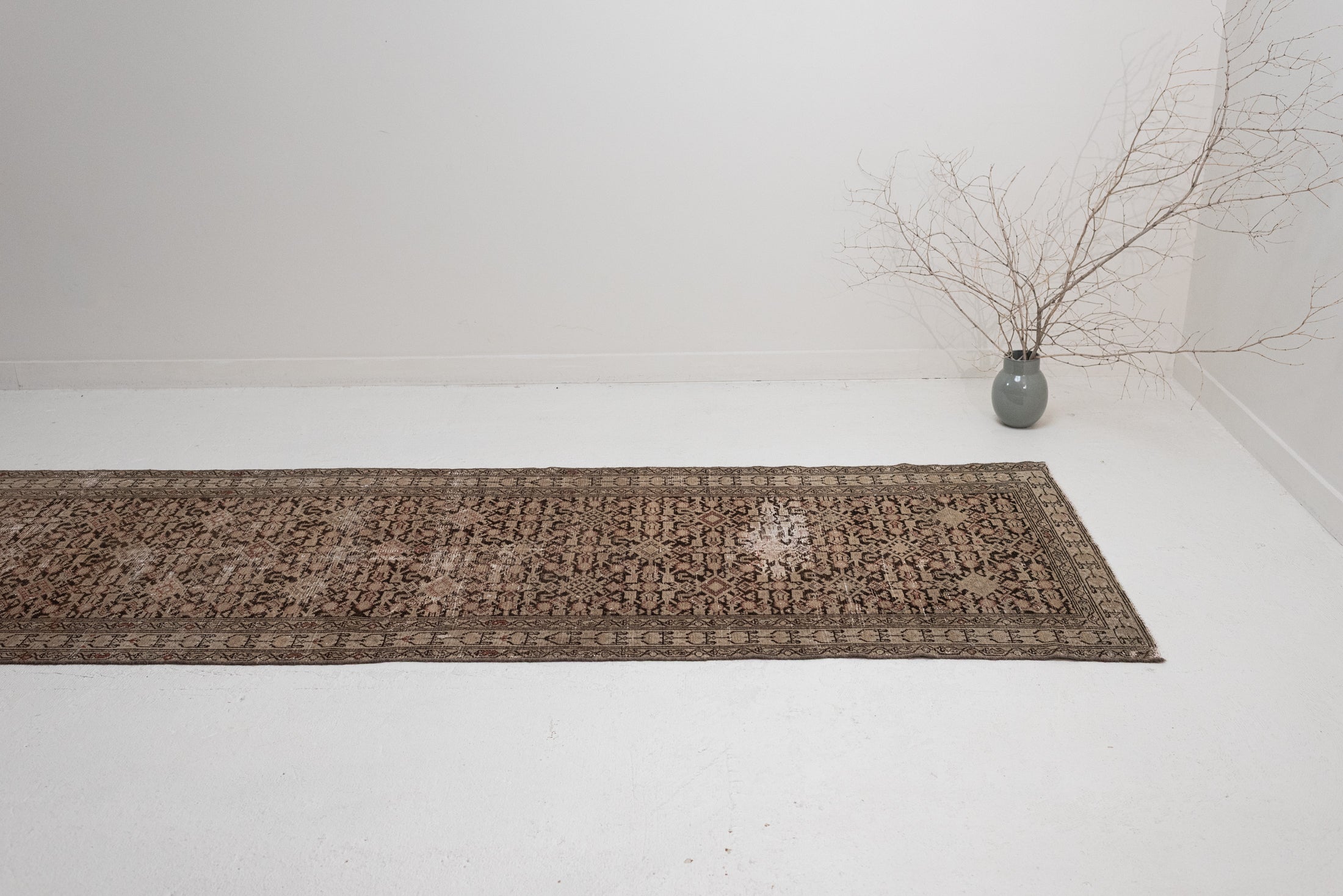 3&#39;3 x 12&#39;10 | Classic Malayer Runner | R-3281