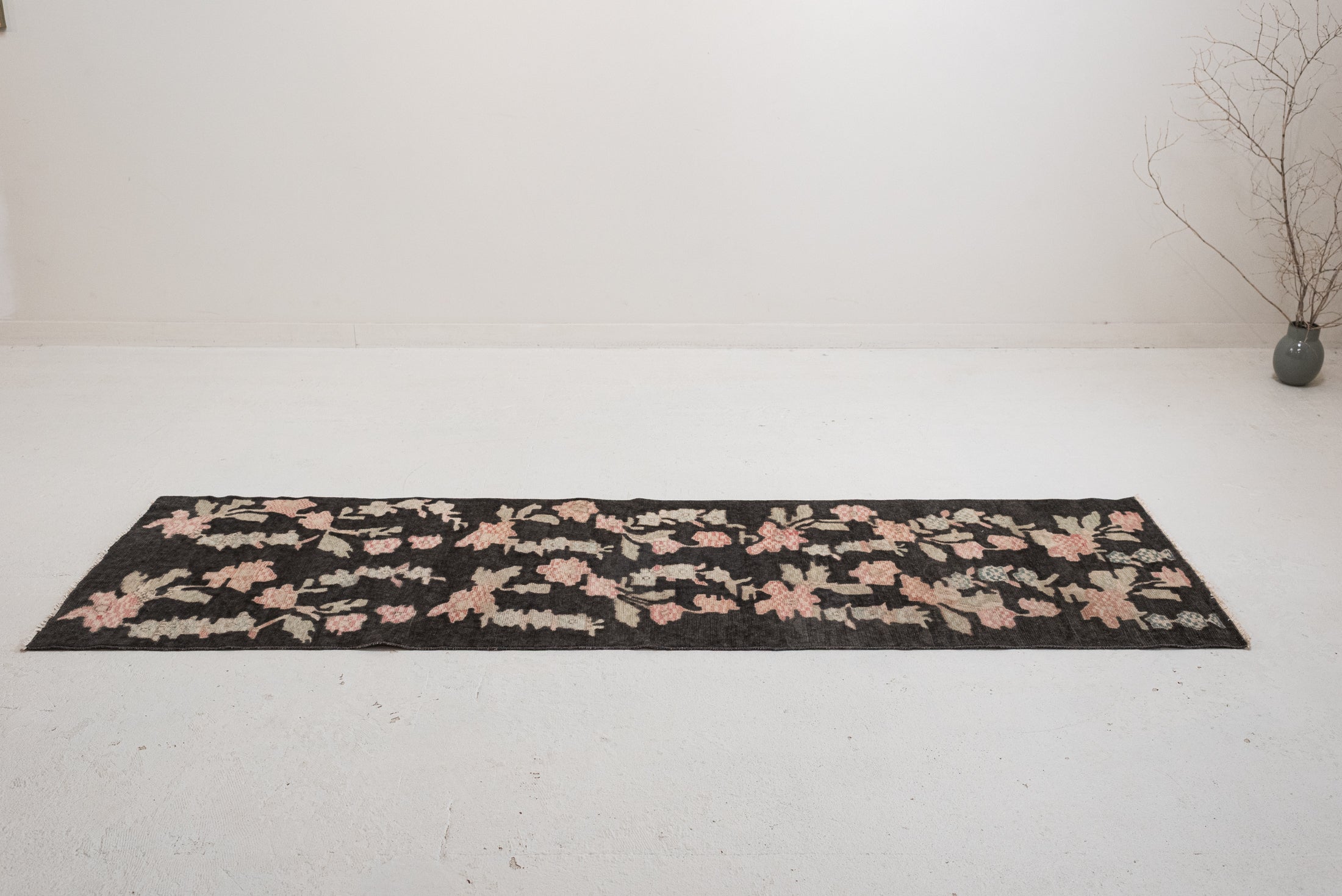 2'7 x 9'0 | R-4540