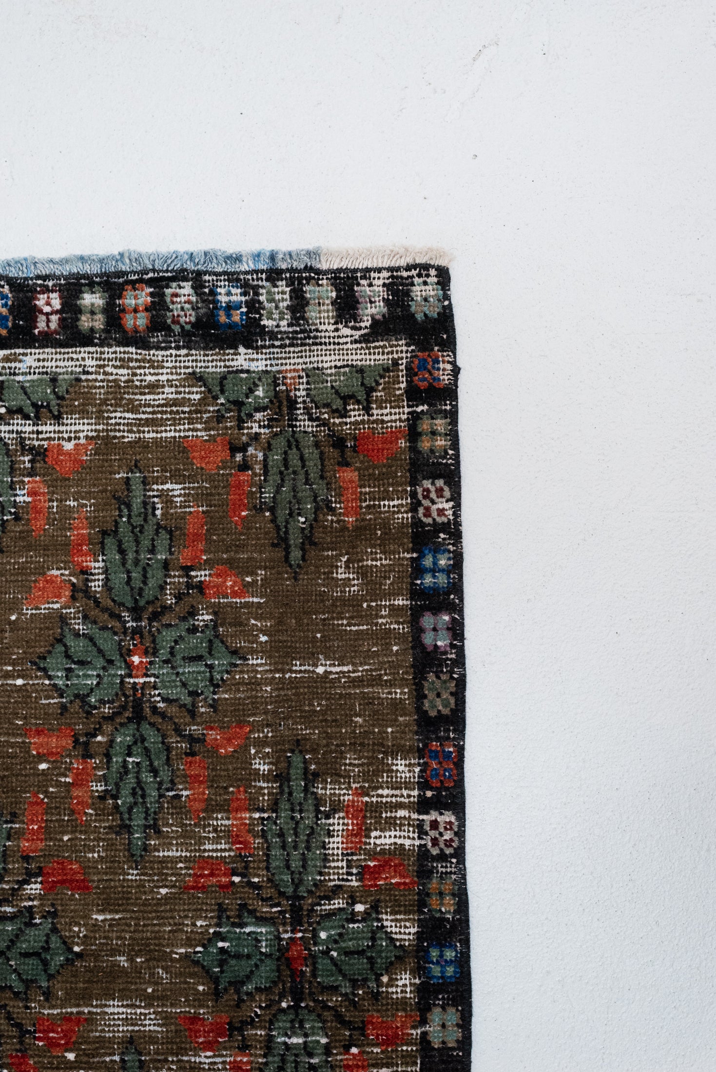 1&#39;8 x 5&#39;4 | R-3716