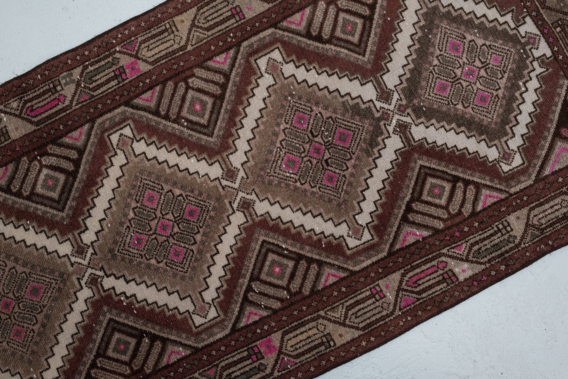 2&#39;6 x 8&#39;2 | R-3509