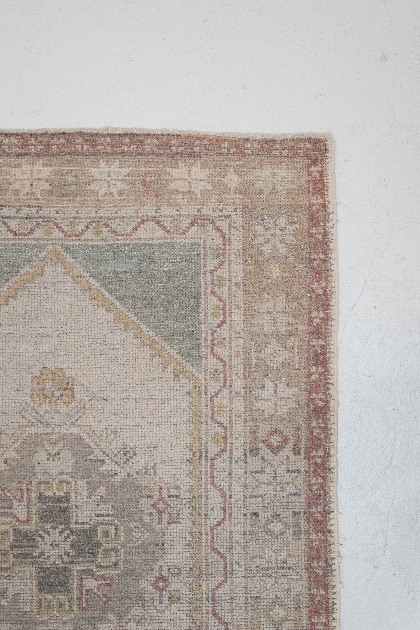 3&#39;2 x 9&#39;9 | Vintage Oushak Runner | CE-R-3341