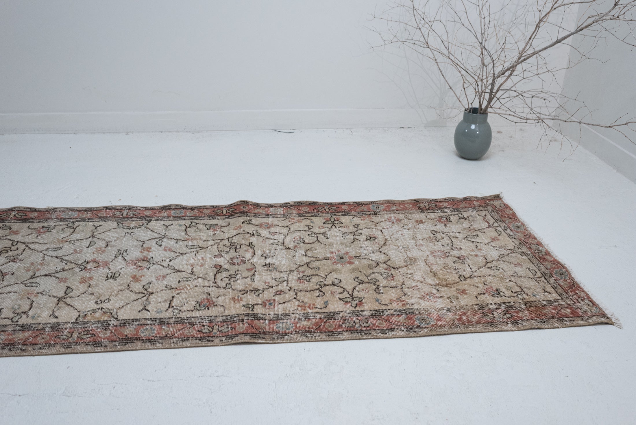 2&#39;7 x 11&#39;4 | Vintage Turkish Runner | R-3515