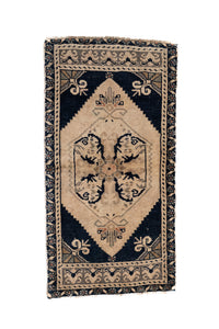 1'9 x 3'3 | Mini 4578