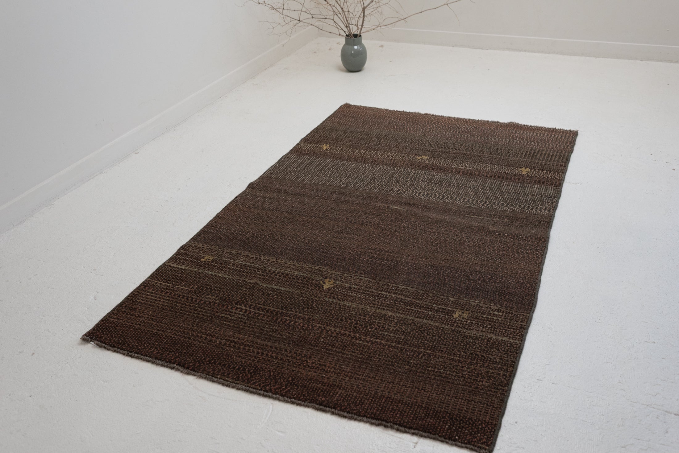 3&#39;11 x 6&#39;7 | Dark Brown Gabbeh Rug | G-3773