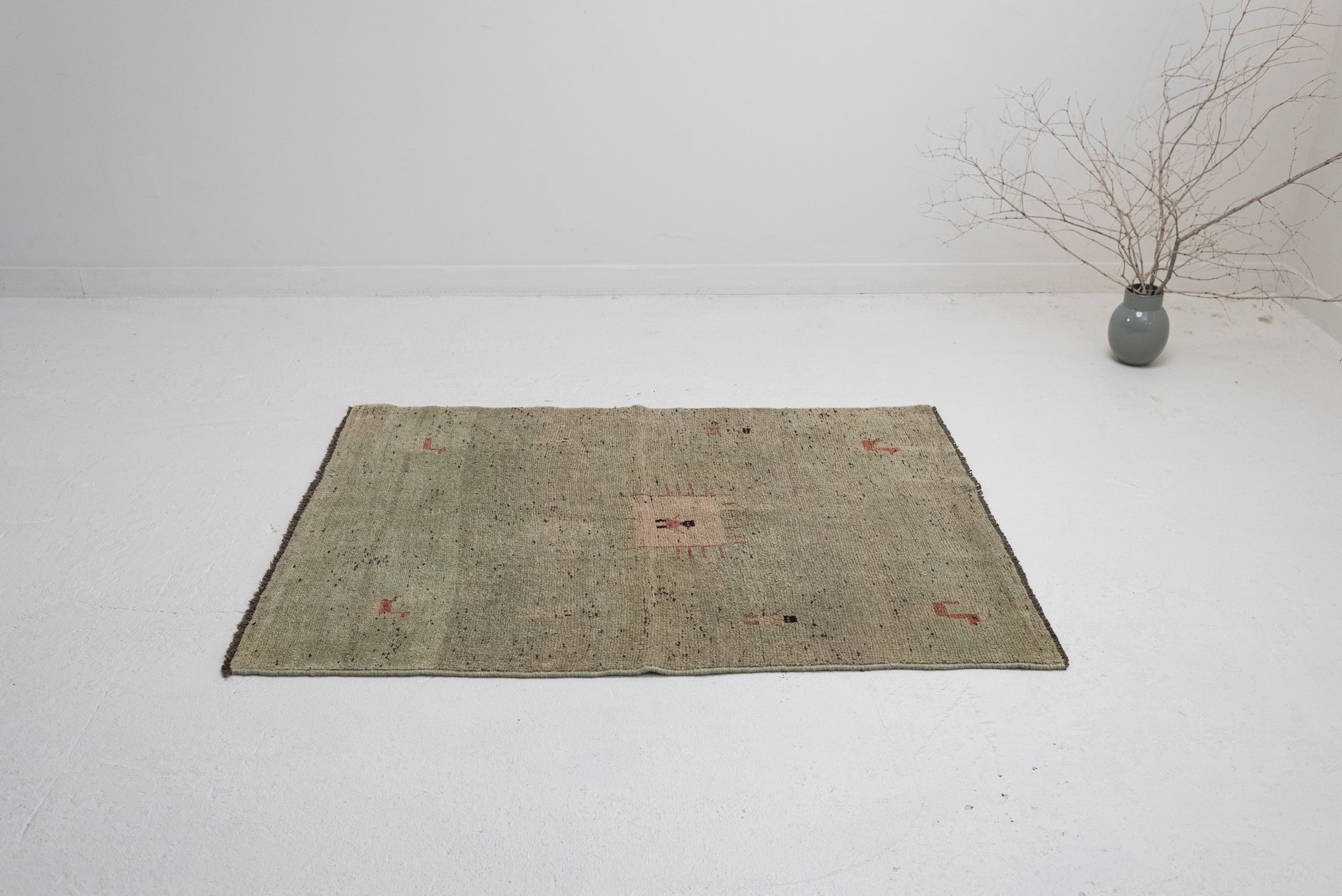 3&#39;7 x 4&#39;10 | Vintage Green Gabbeh Rug | G-3761