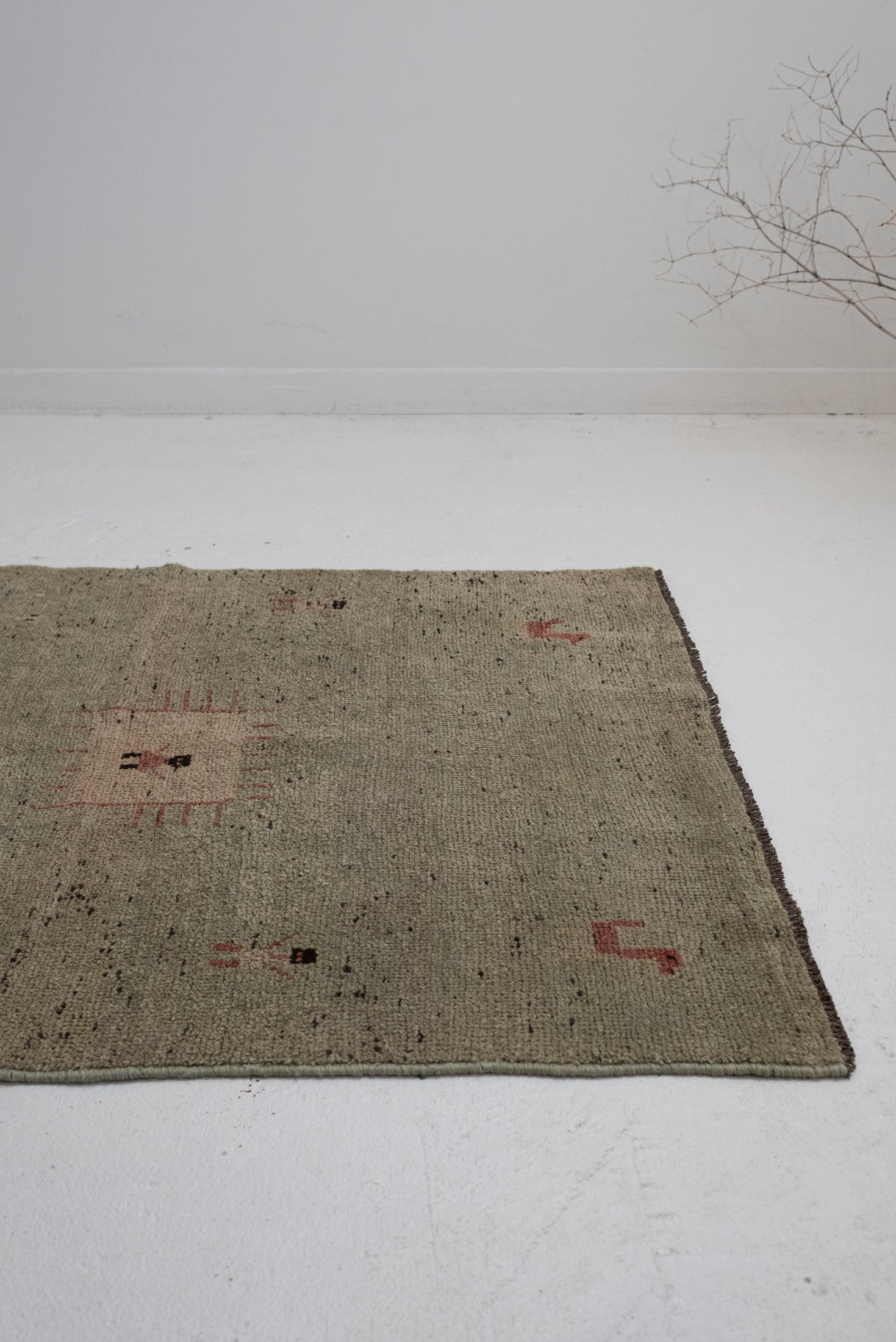 3&#39;7 x 4&#39;10 | Vintage Green Gabbeh Rug | G-3761