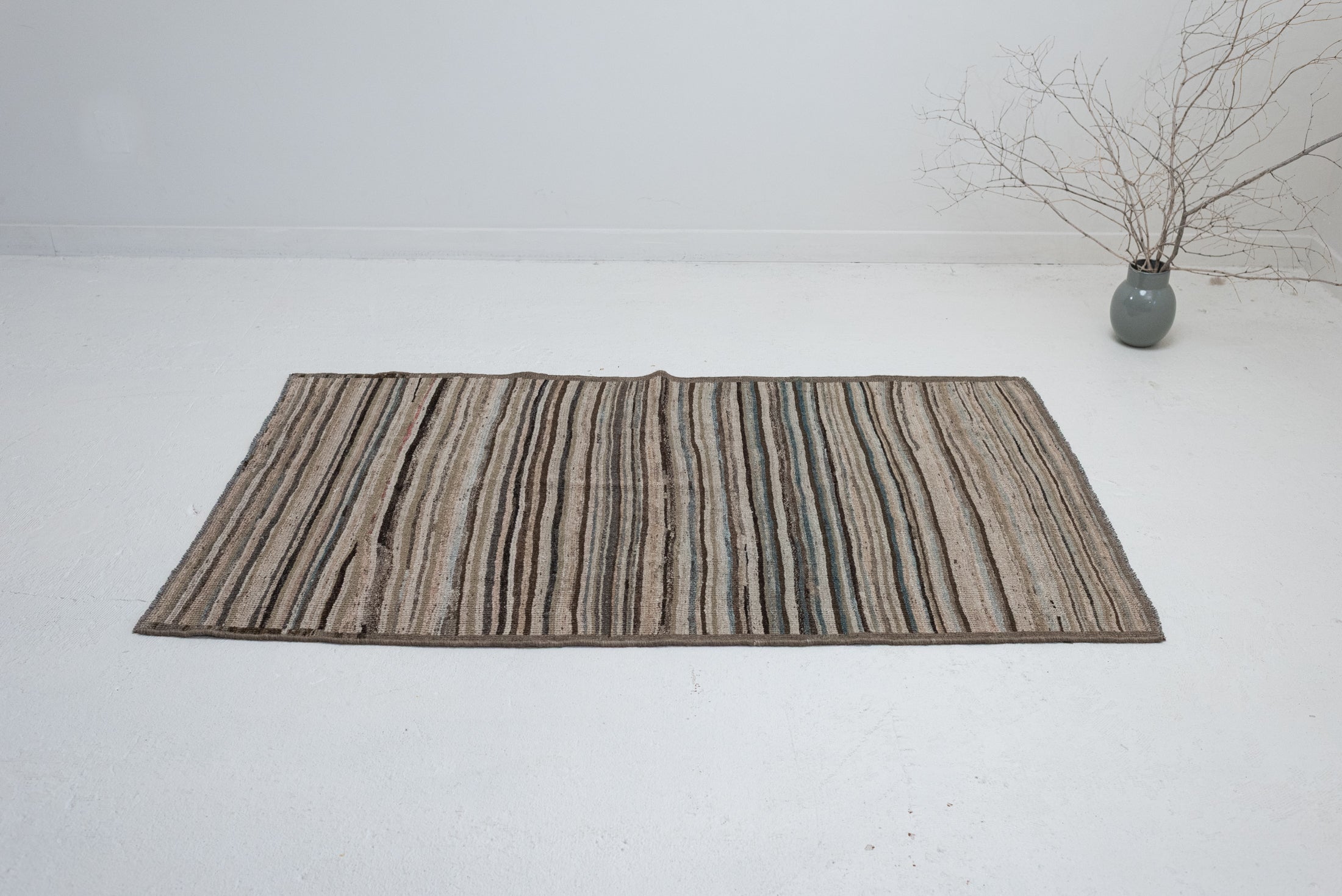 3&#39;5 x 5&#39;10 | Small Striped Gabbeh Rug | G-3752