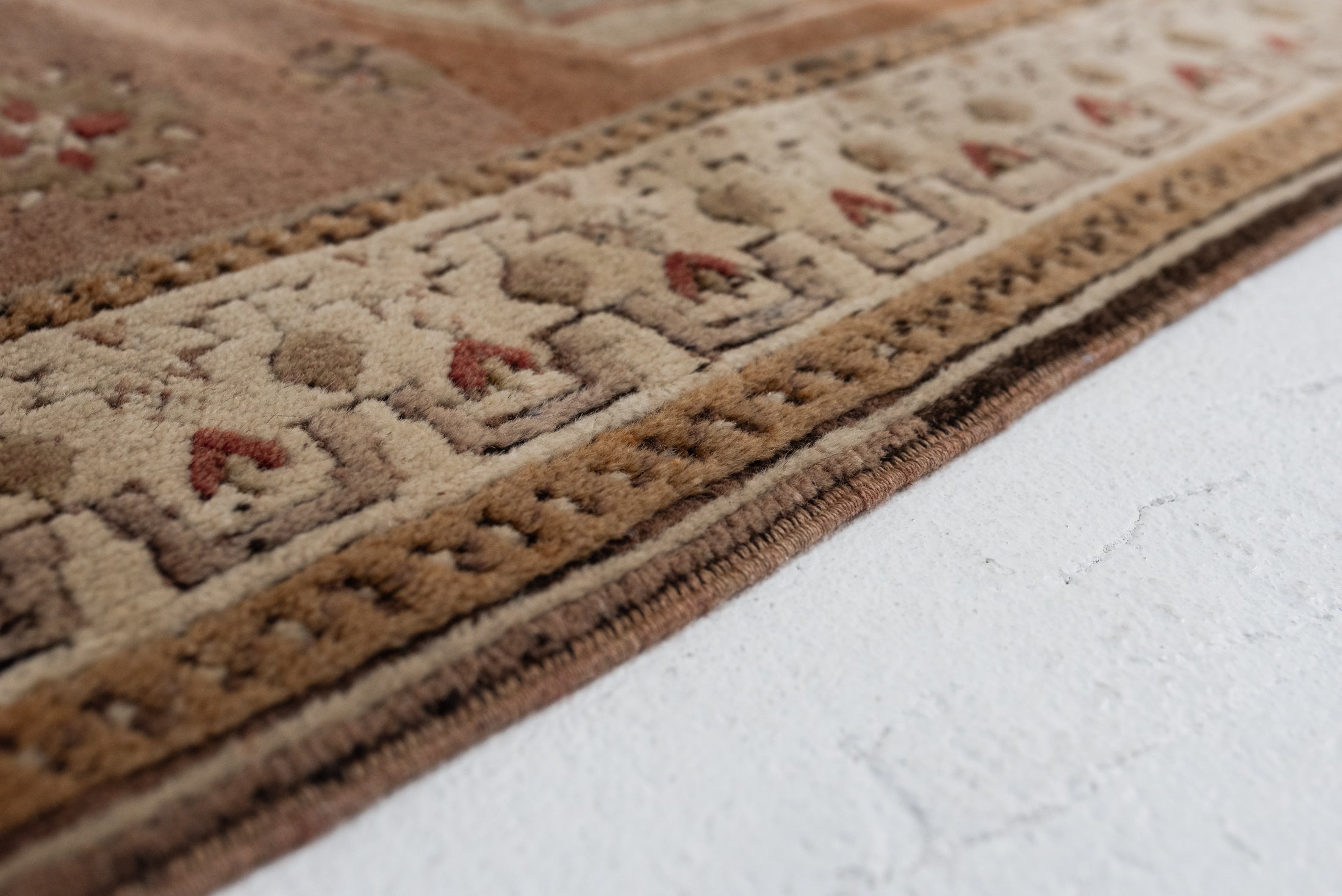 2&#39;7 x 4&#39;3 | 1940s Small Vintage Rug | CE-W-2835