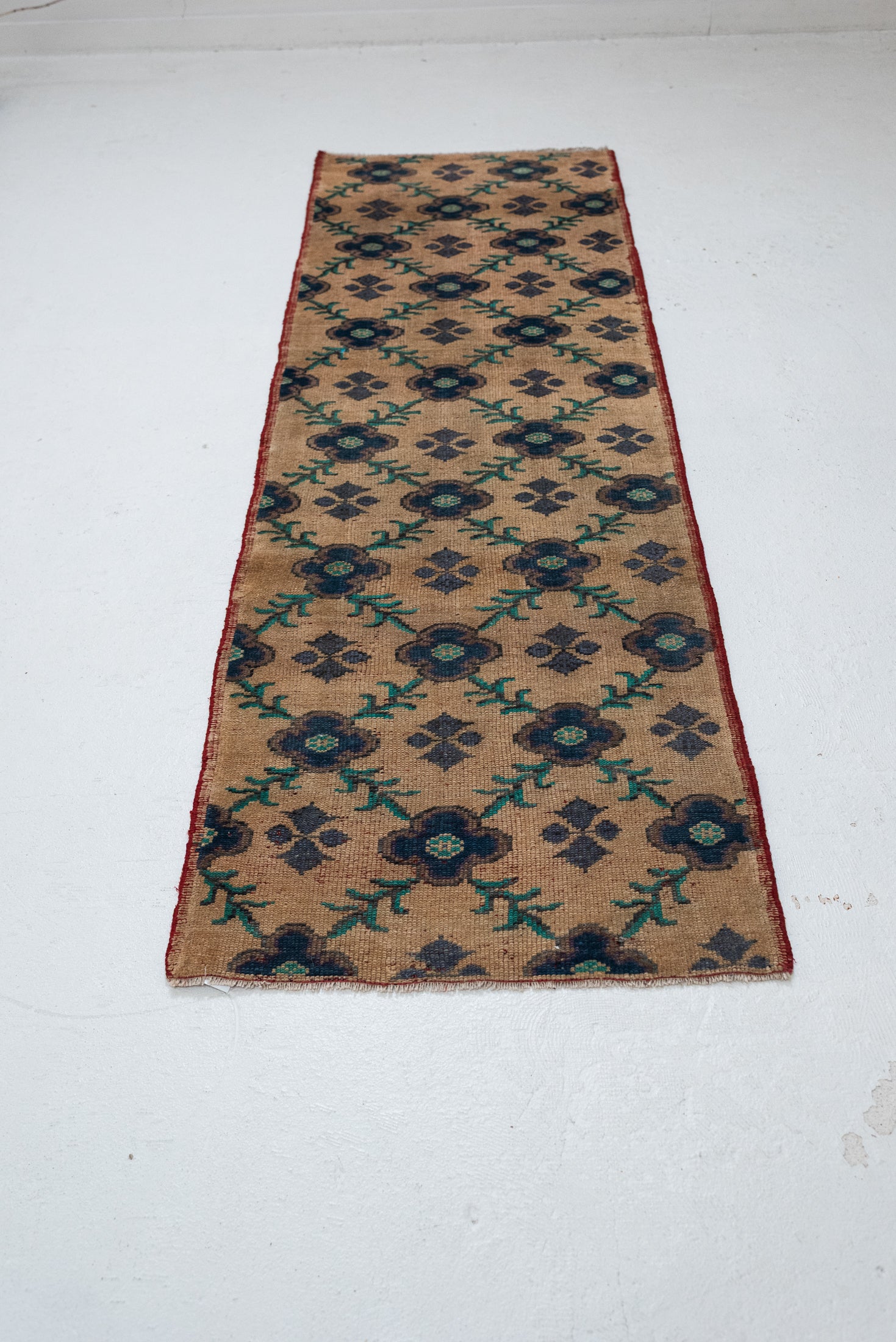2'5 x 8'0 | R-4537