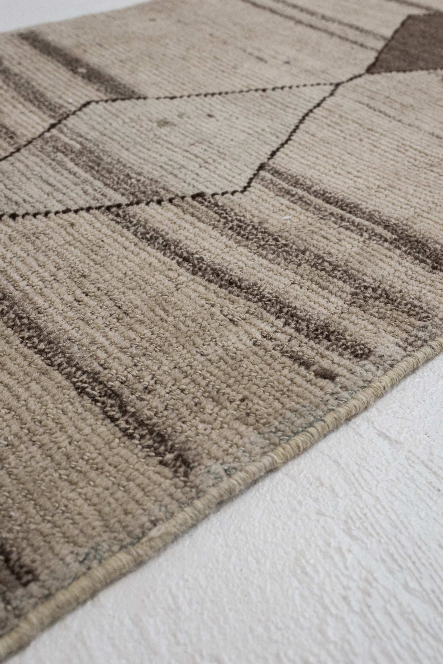 2&#39;7 x 9&#39;10 | G-3776