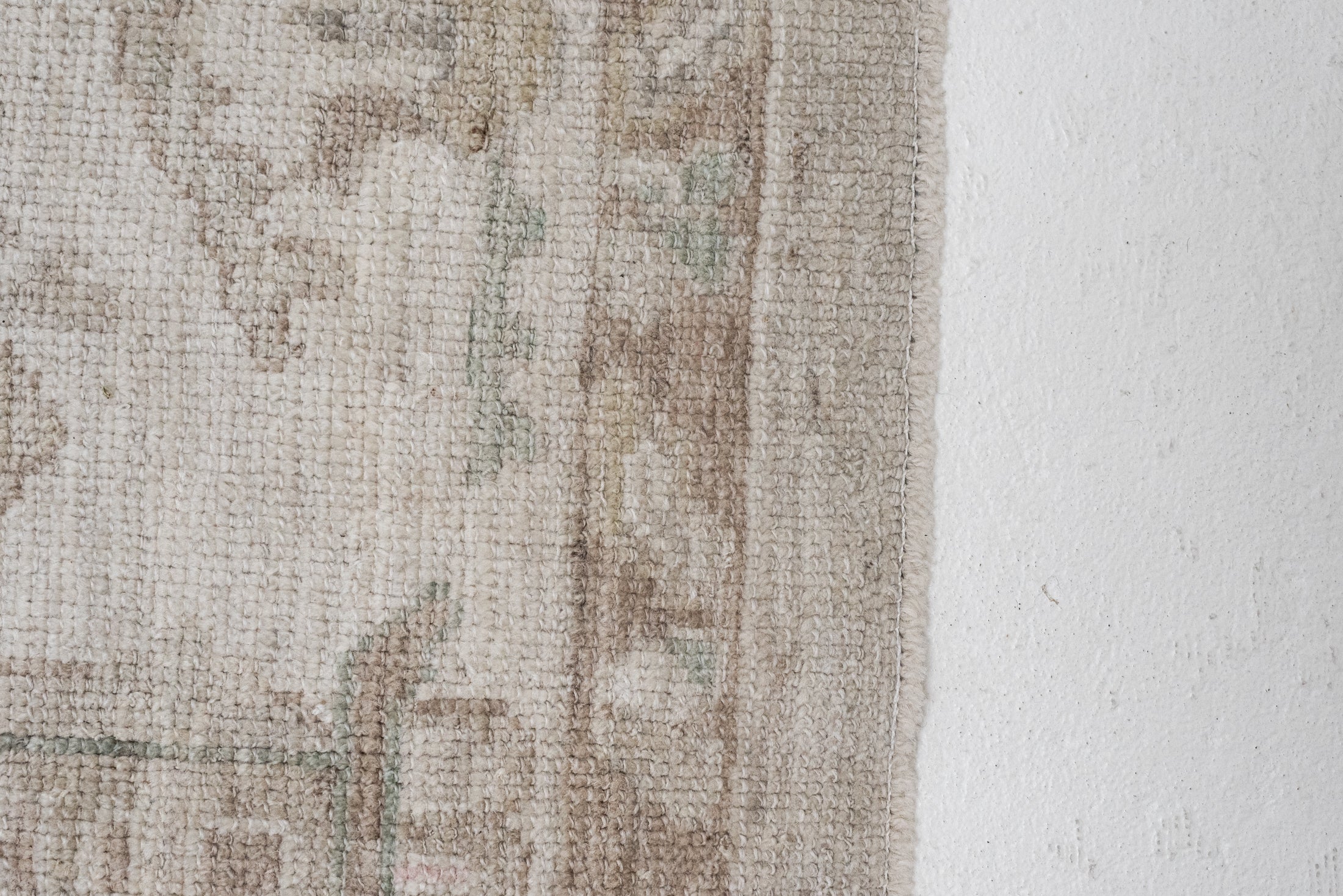 9&#39;6 x 12&#39;4 | Modern Neutral Oushak | CE-L-3398