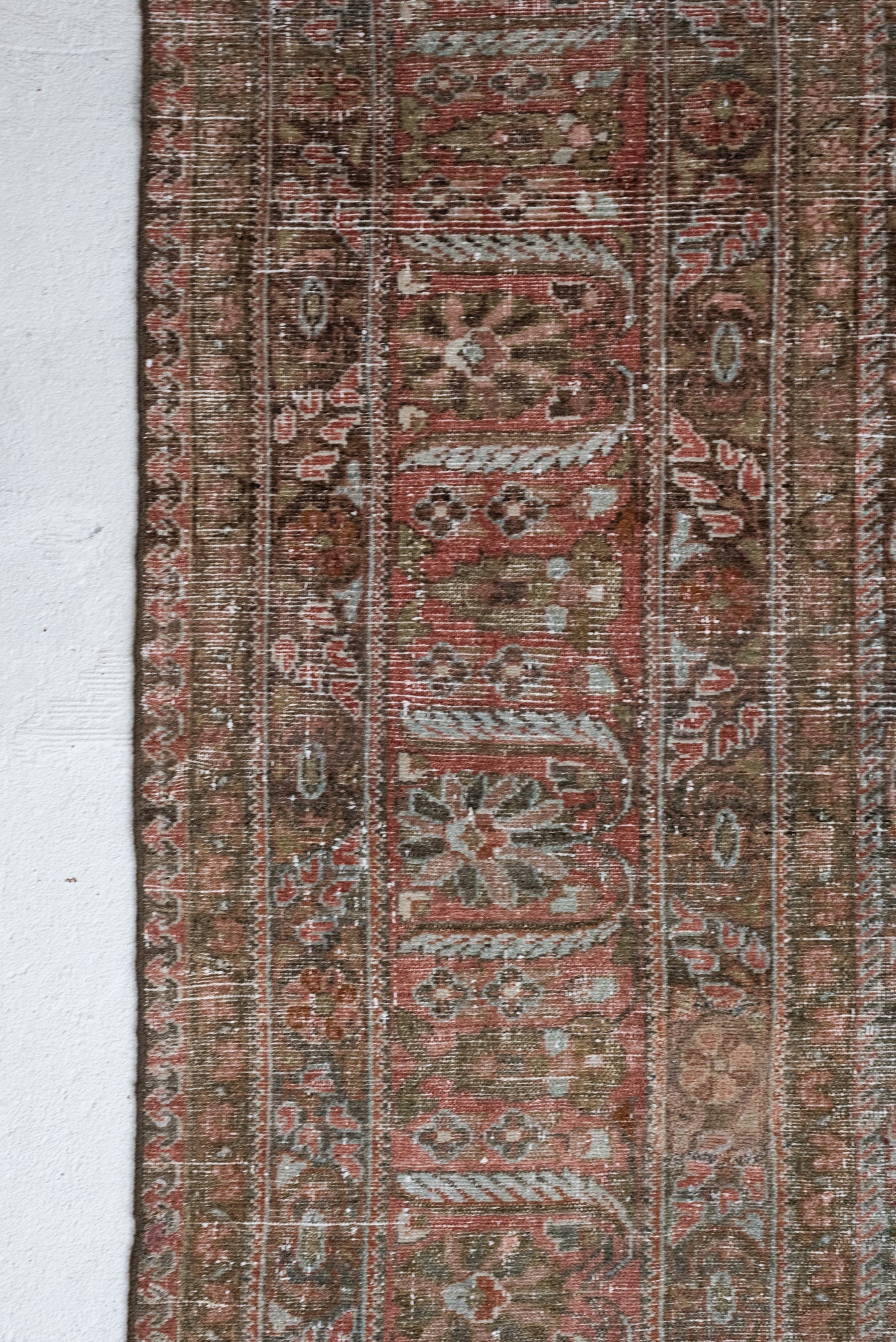 10&#39;4 x 13&#39;5 | Oversized Vintage Mahal |  L-3731