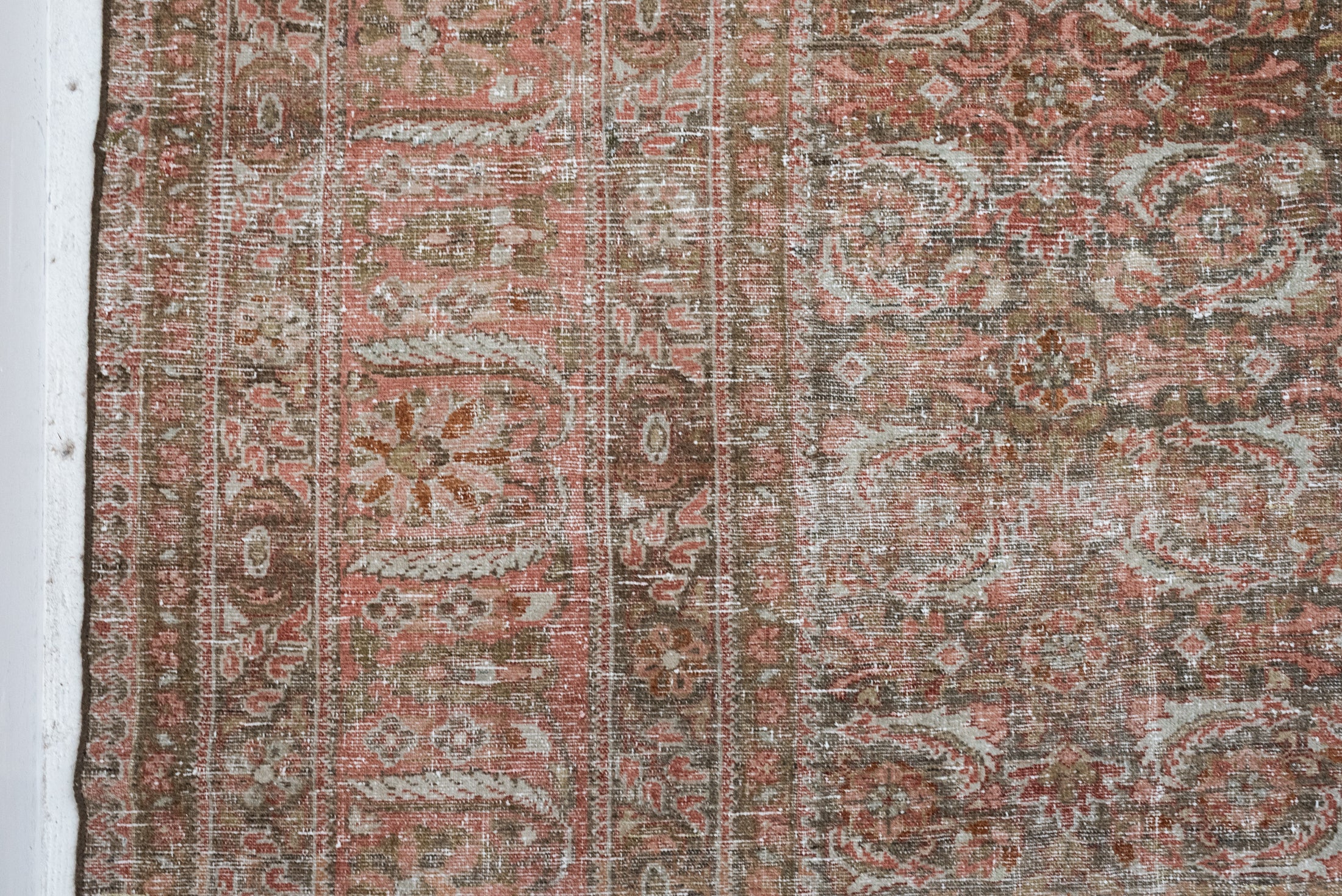 10&#39;4 x 13&#39;5 | Oversized Vintage Mahal |  L-3731