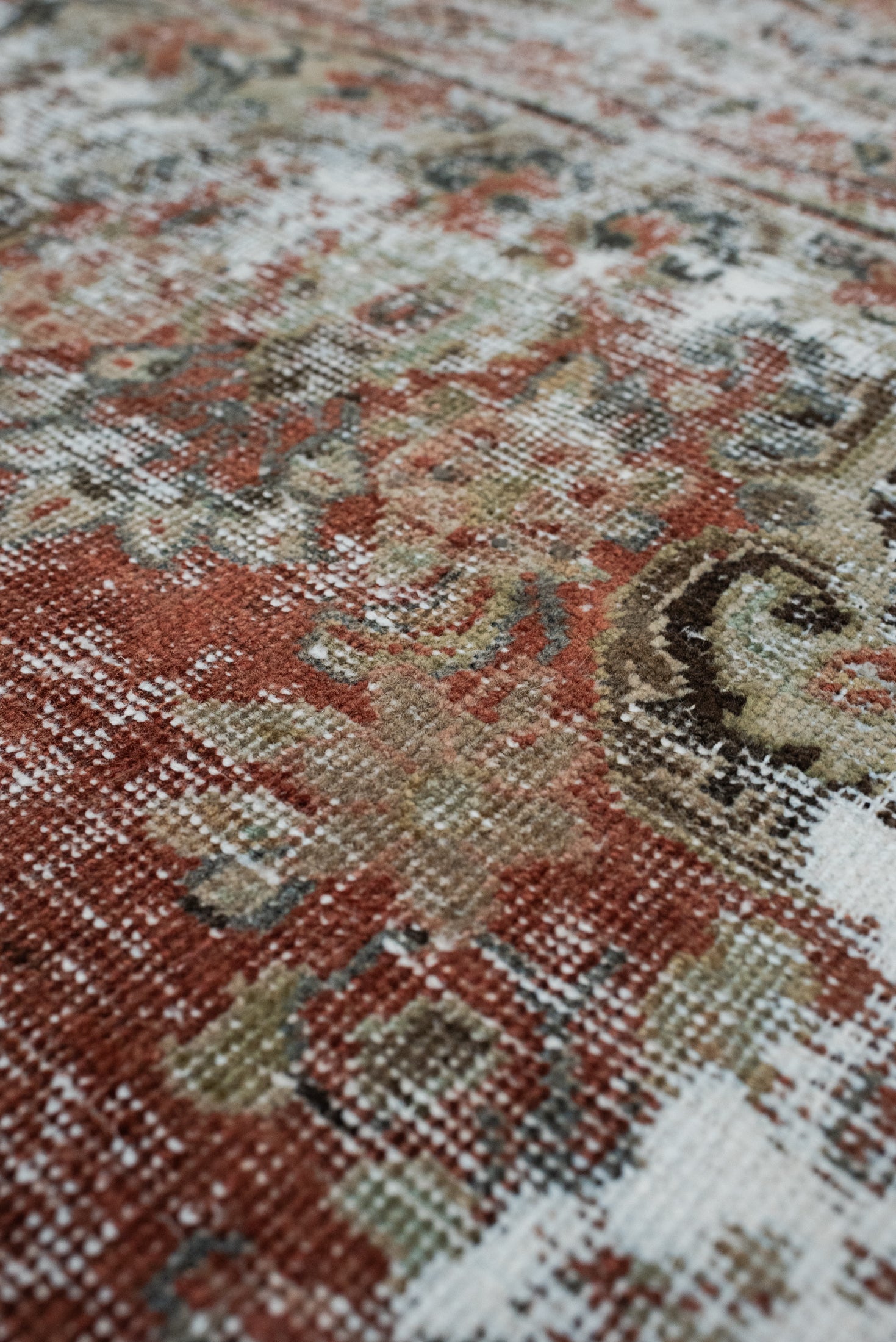 10&#39;2 x 17&#39;2 | Oversized Vintage Tabriz | CE-L-3393