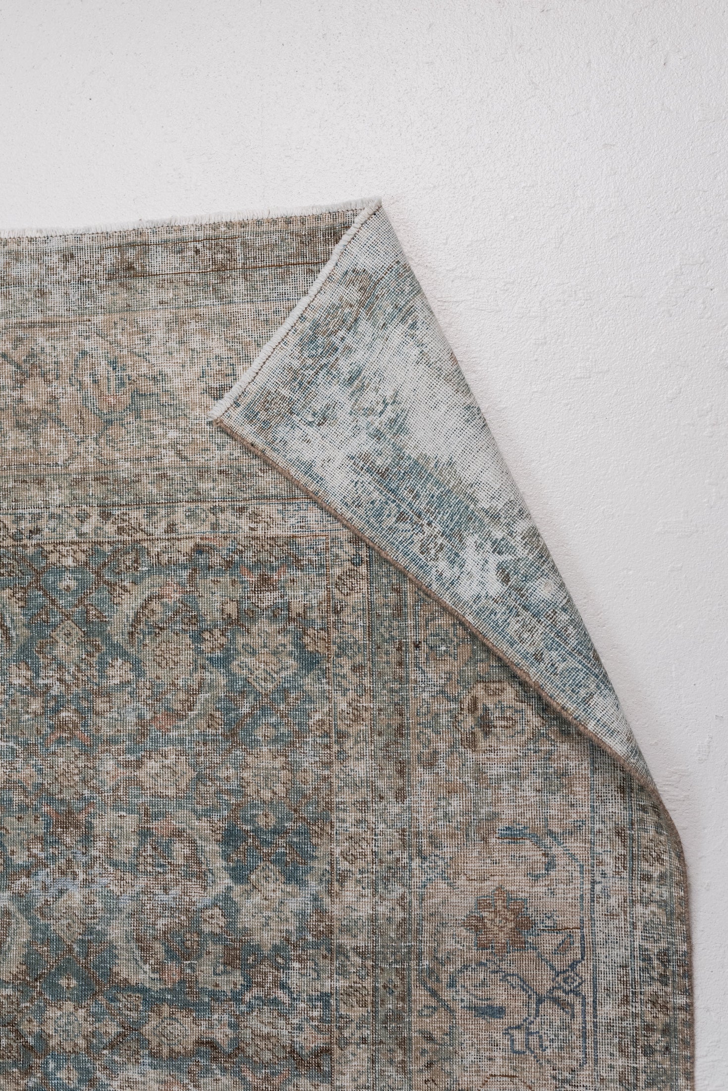 Hold | KS | 9&#39;1 x 12&#39;4 | Beautiful Blue Extra Large Vintage Rug | L-2912