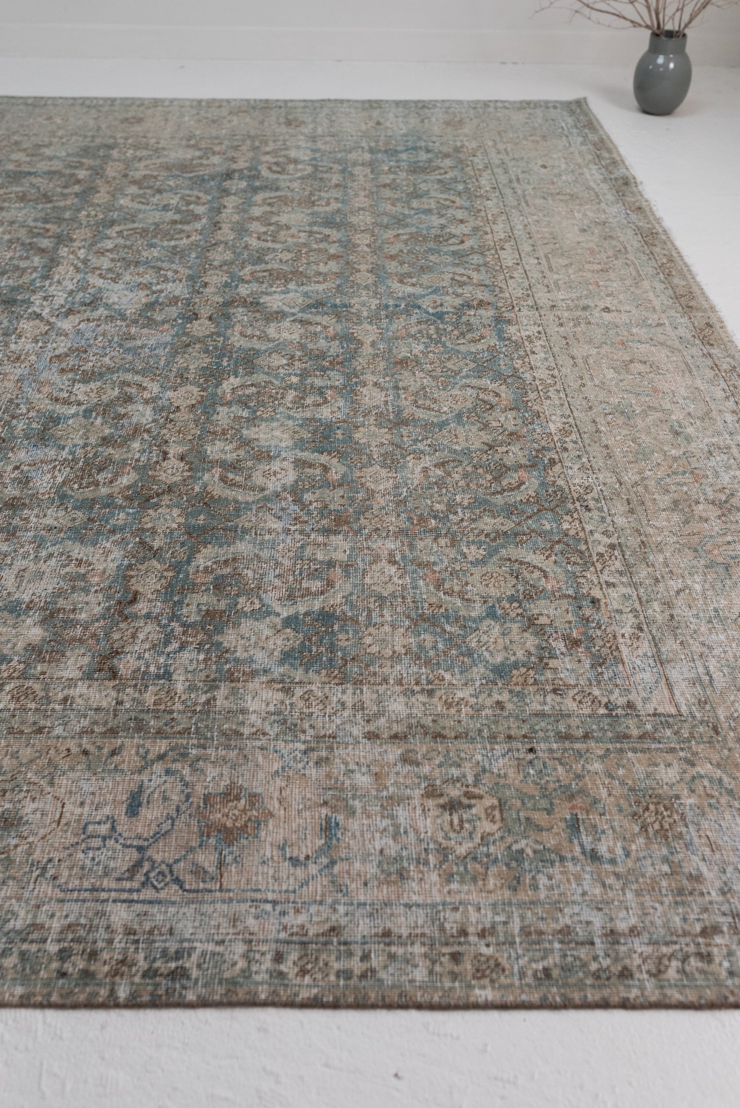 Hold | KS | 9&#39;1 x 12&#39;4 | Beautiful Blue Extra Large Vintage Rug | L-2912