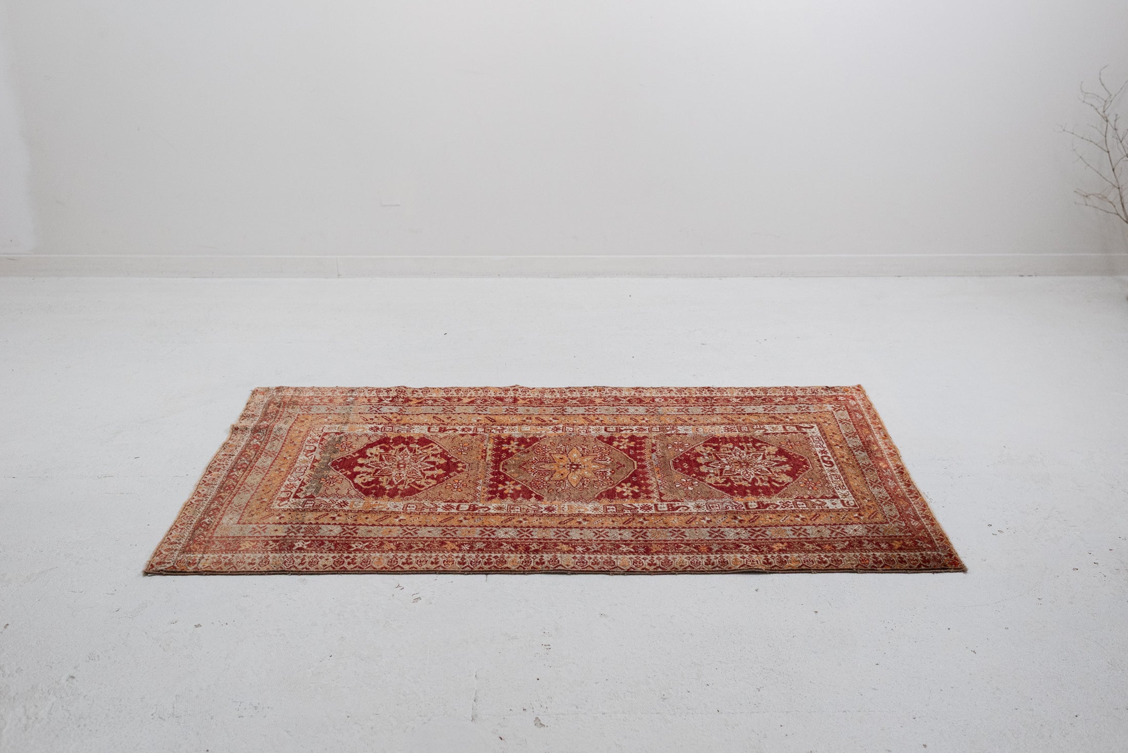 3'8 x 6'5 | CE-W-4373