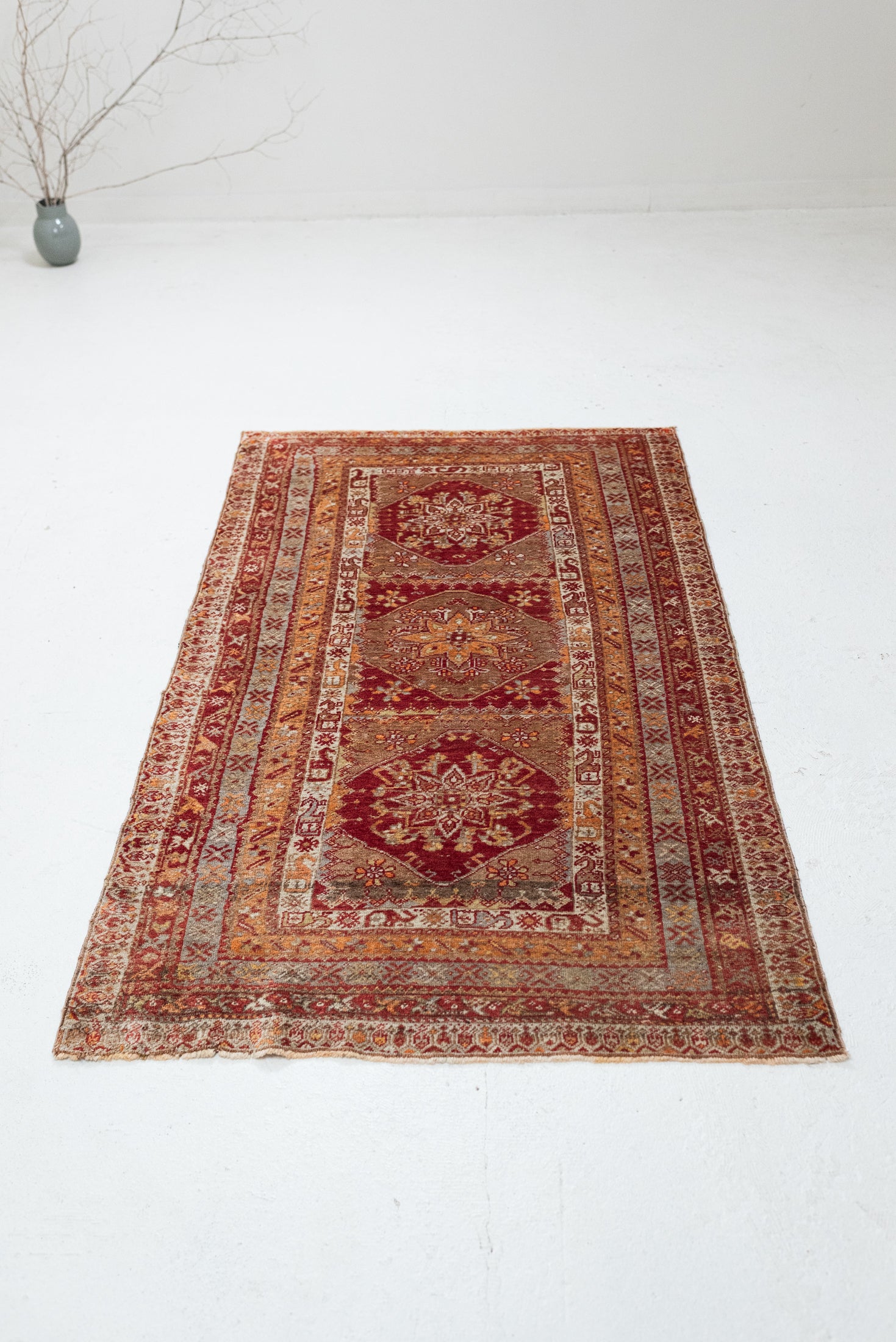 3'8 x 6'5 | CE-W-4373