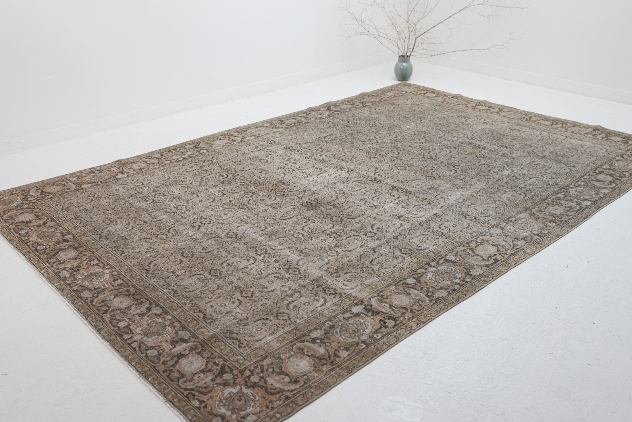 7&#39;7 x 11&#39;5 | Large Vintage Tabriz | CE-L-3385