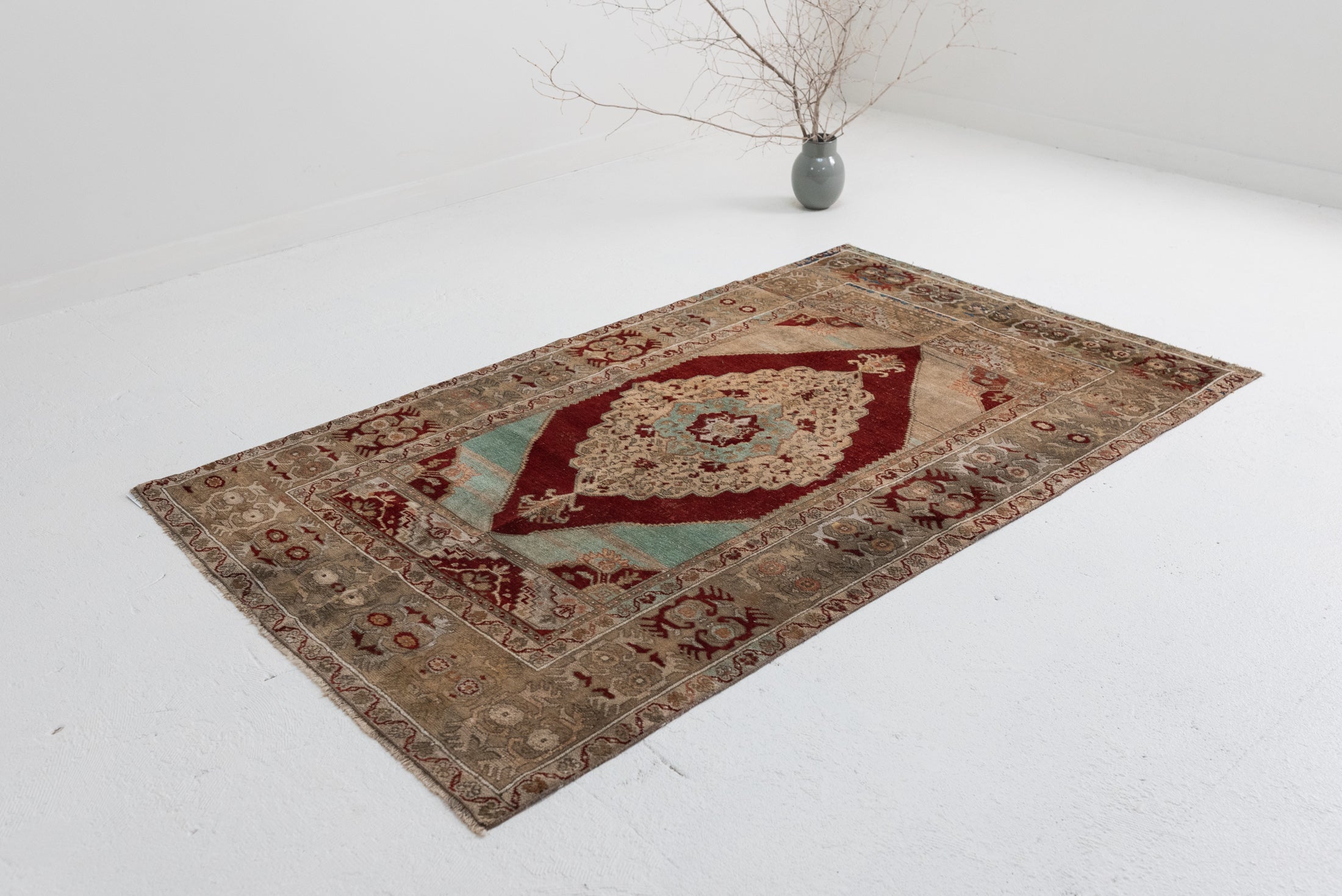 3&#39;10 x 6&#39;5 | Rare Antique Medallion Rug | W-2913