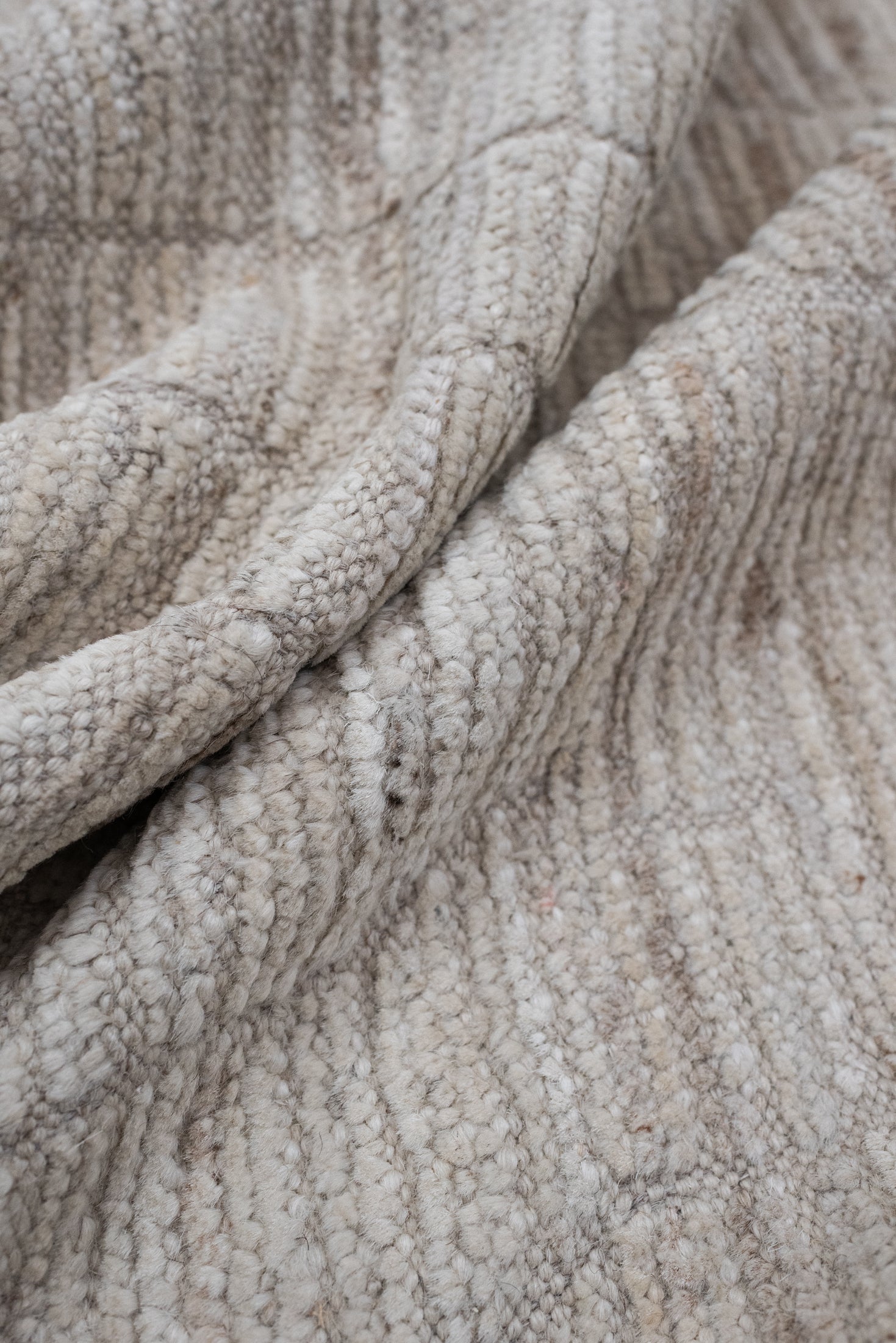 10&#39;7 x 13&#39;8 | Extra Large Neutral Tulu | CE-L-3399