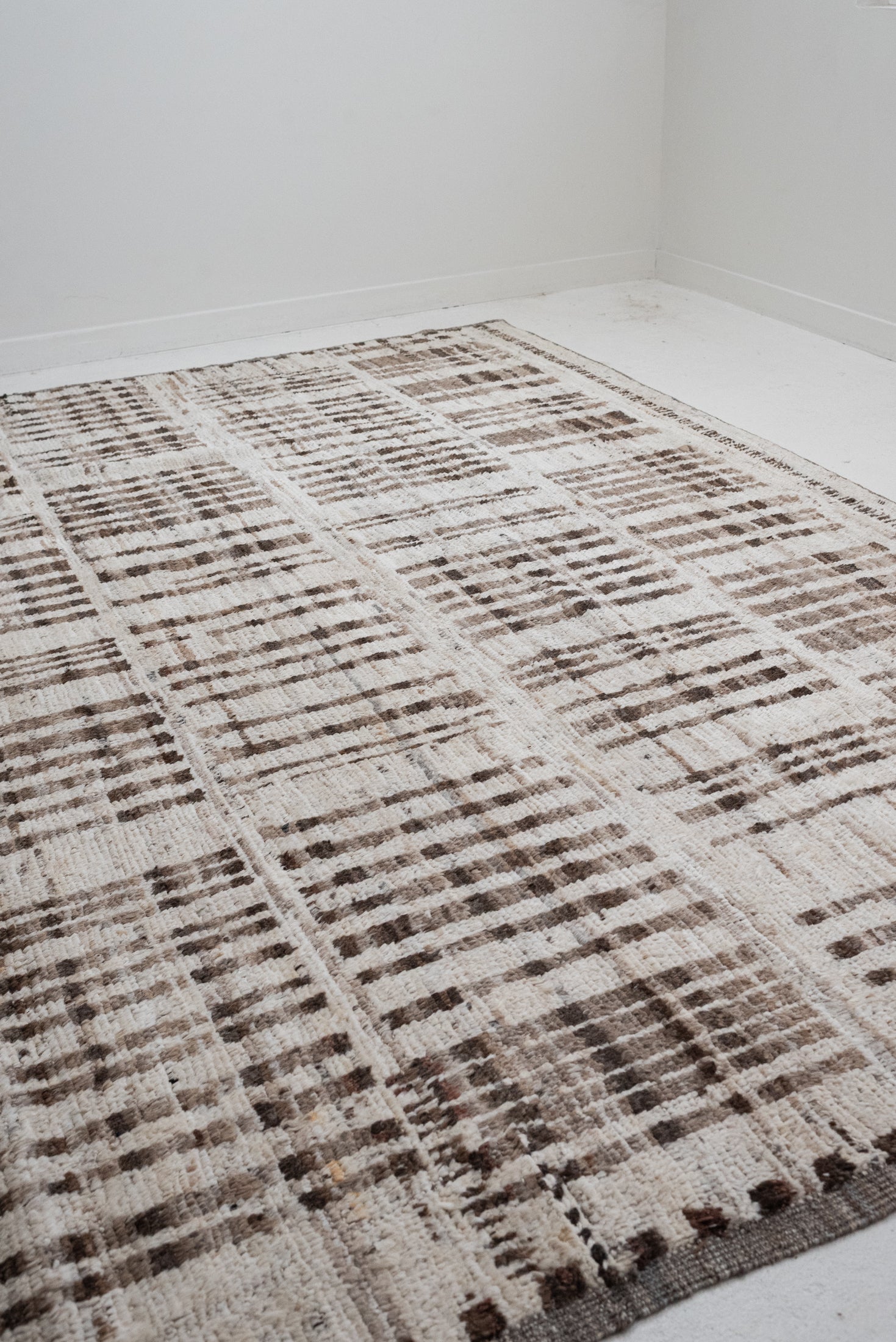 10&#39;4 x 12&#39;8 | Extra Large Soft Tulu | CE-L-3400