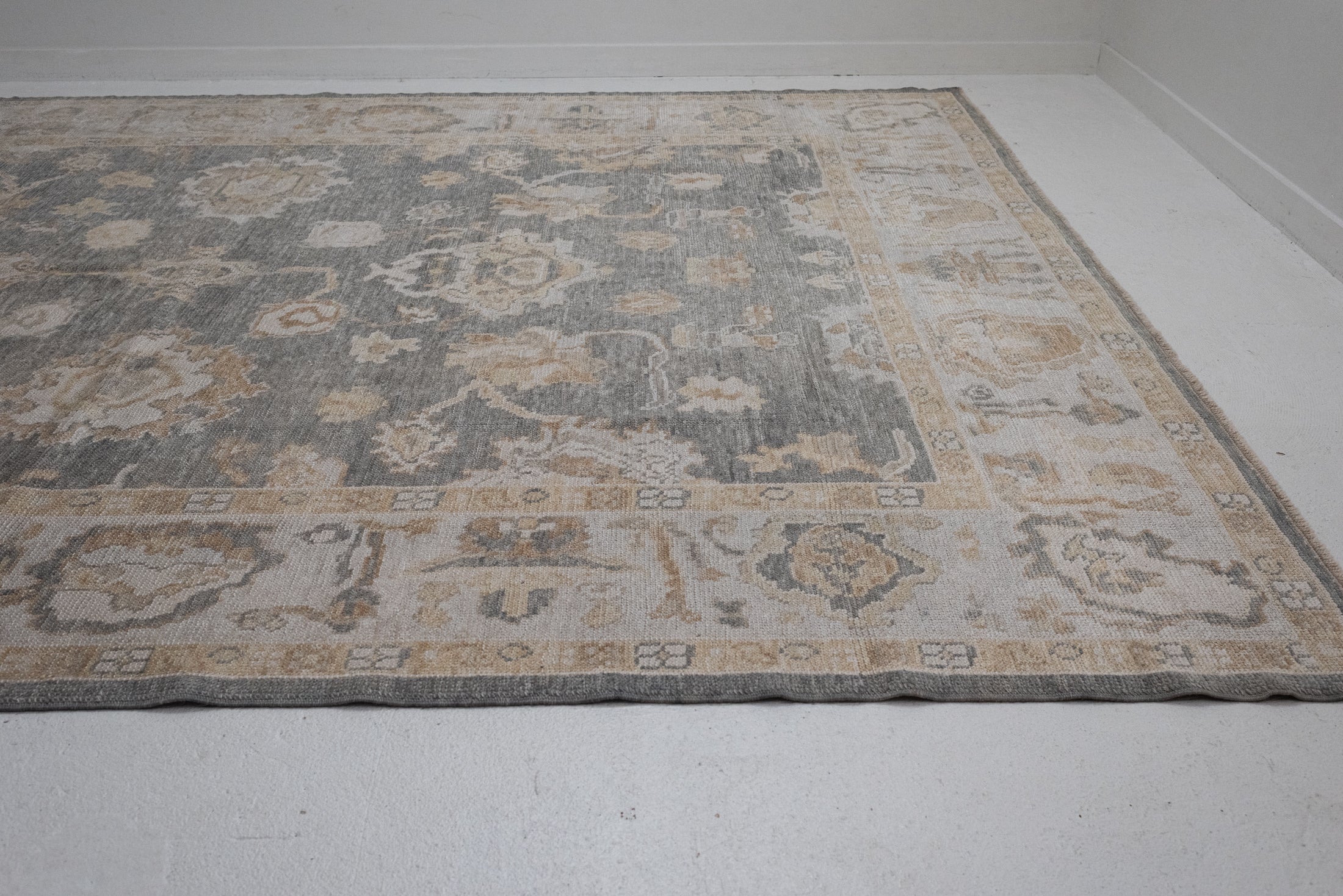 8&#39;7 x 11&#39;9 | New Turkish Rug | CE-L-3412