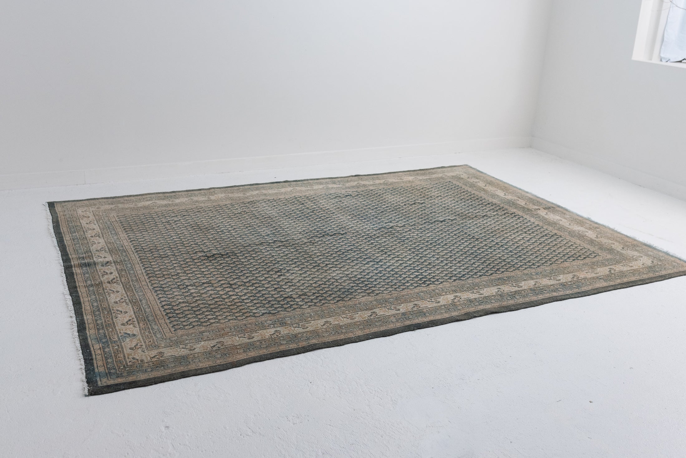 6&#39;9 X 9&#39;11 | Large Slate Vintage Rug | CE-V-2794