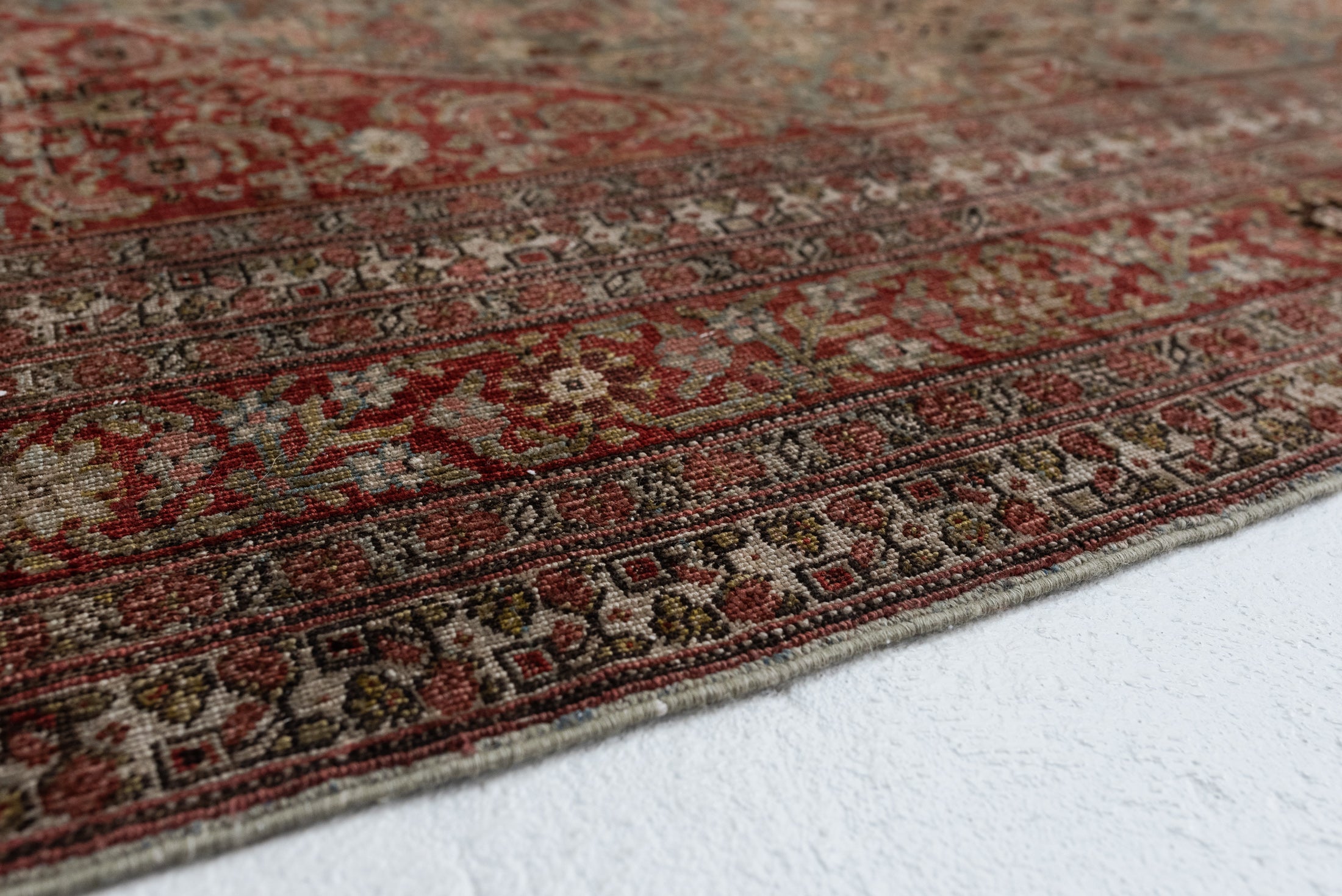 7&#39;3 x 11&#39;3 | Red Vintage Large Rug | CE-E-2905