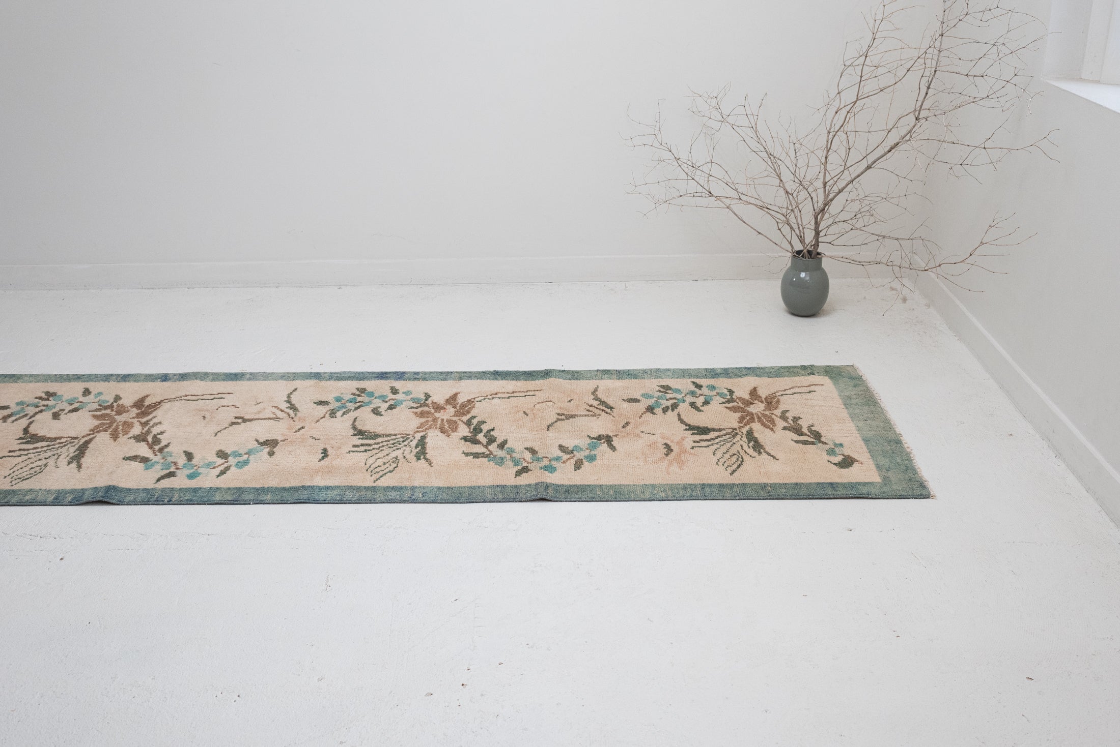 2&#39;7 x 13&#39;5 | R-3713