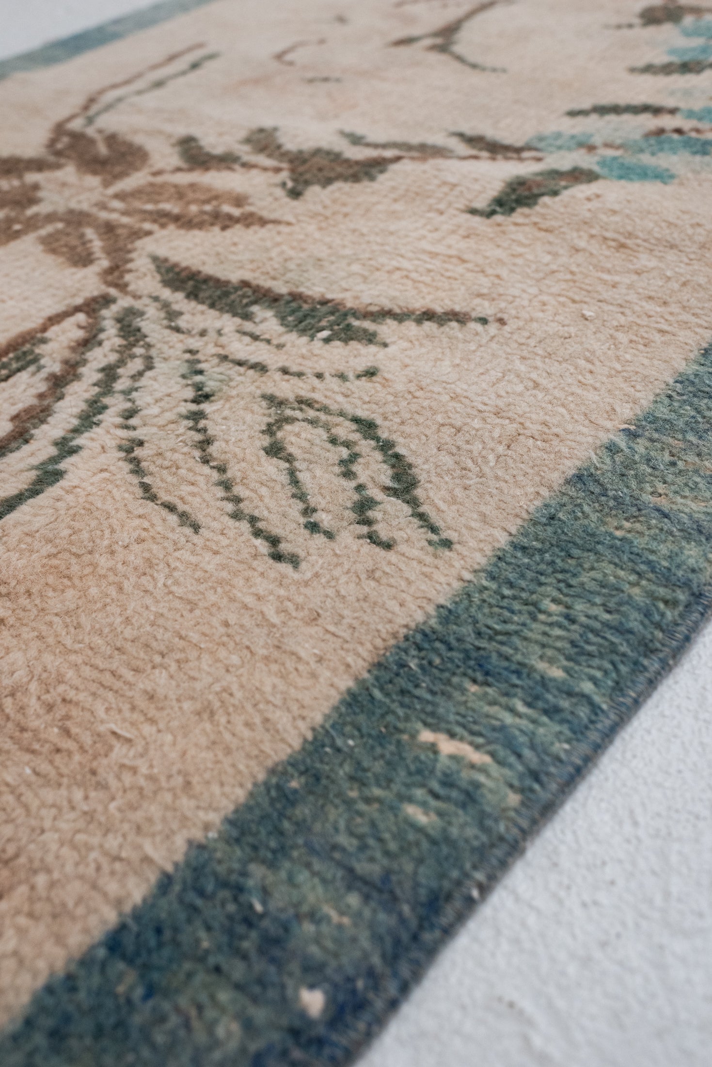 2&#39;7 x 13&#39;5 | R-3713