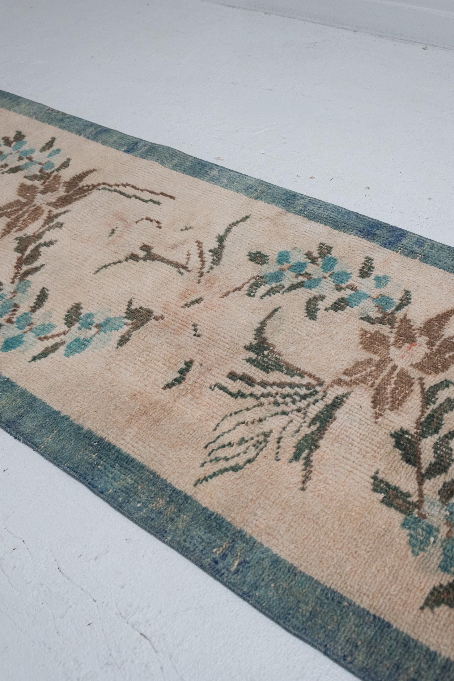 2&#39;7 x 13&#39;5 | R-3713