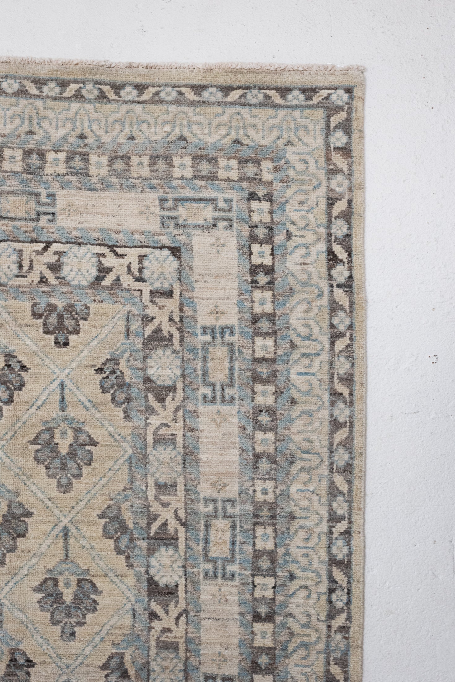 8&#39;7 x 12&#39;2 | CE-L-3411