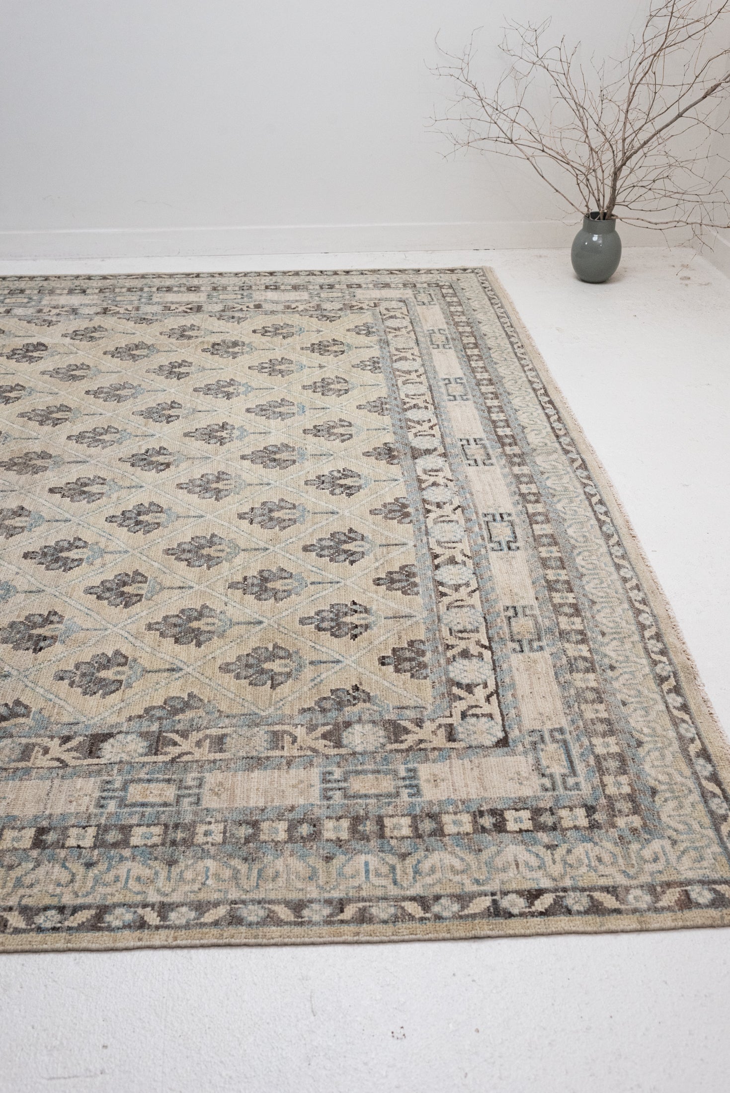 8&#39;7 x 12&#39;2 | CE-L-3411