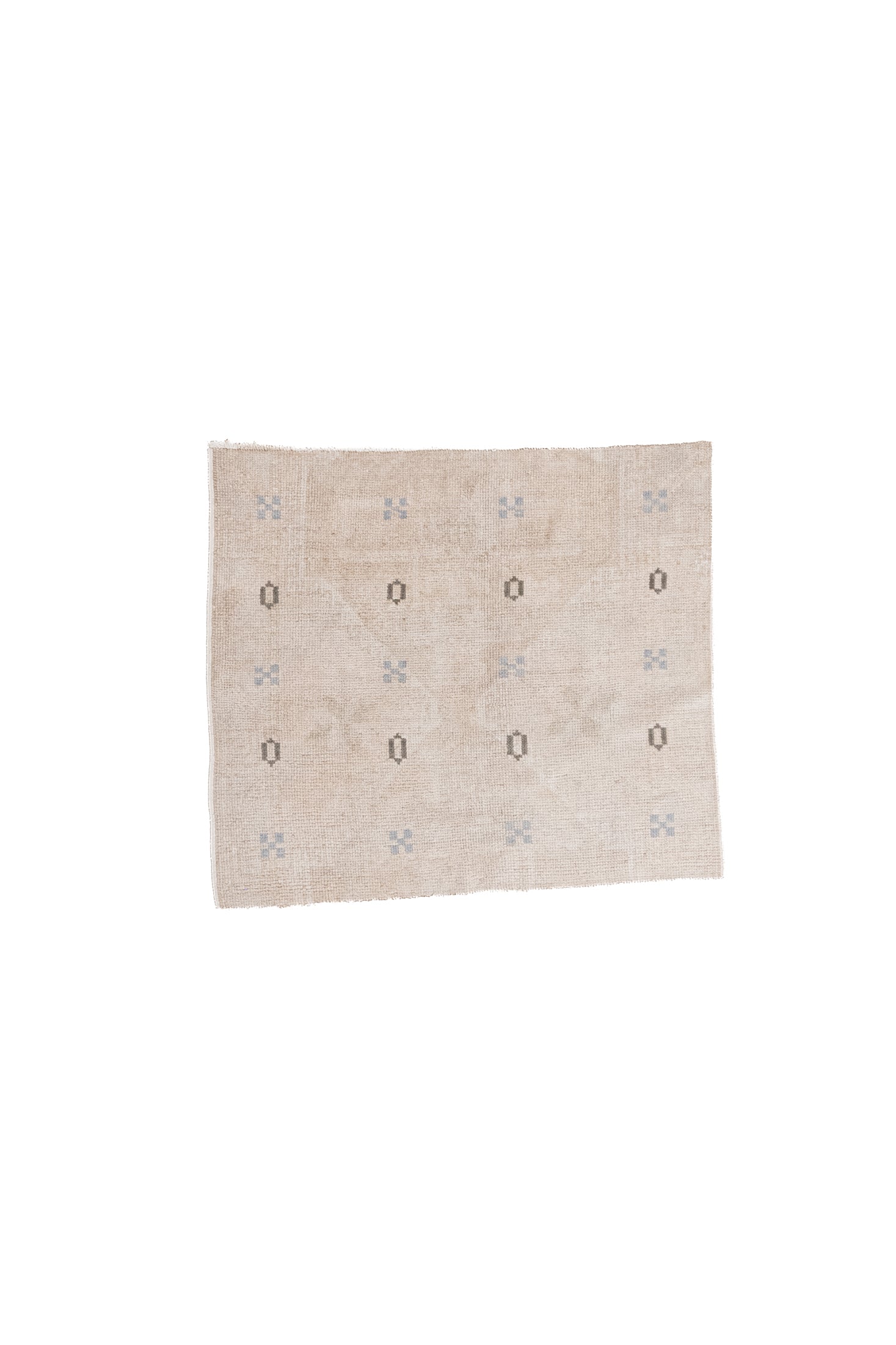 3'3 x 3'8 | CS-W-4711