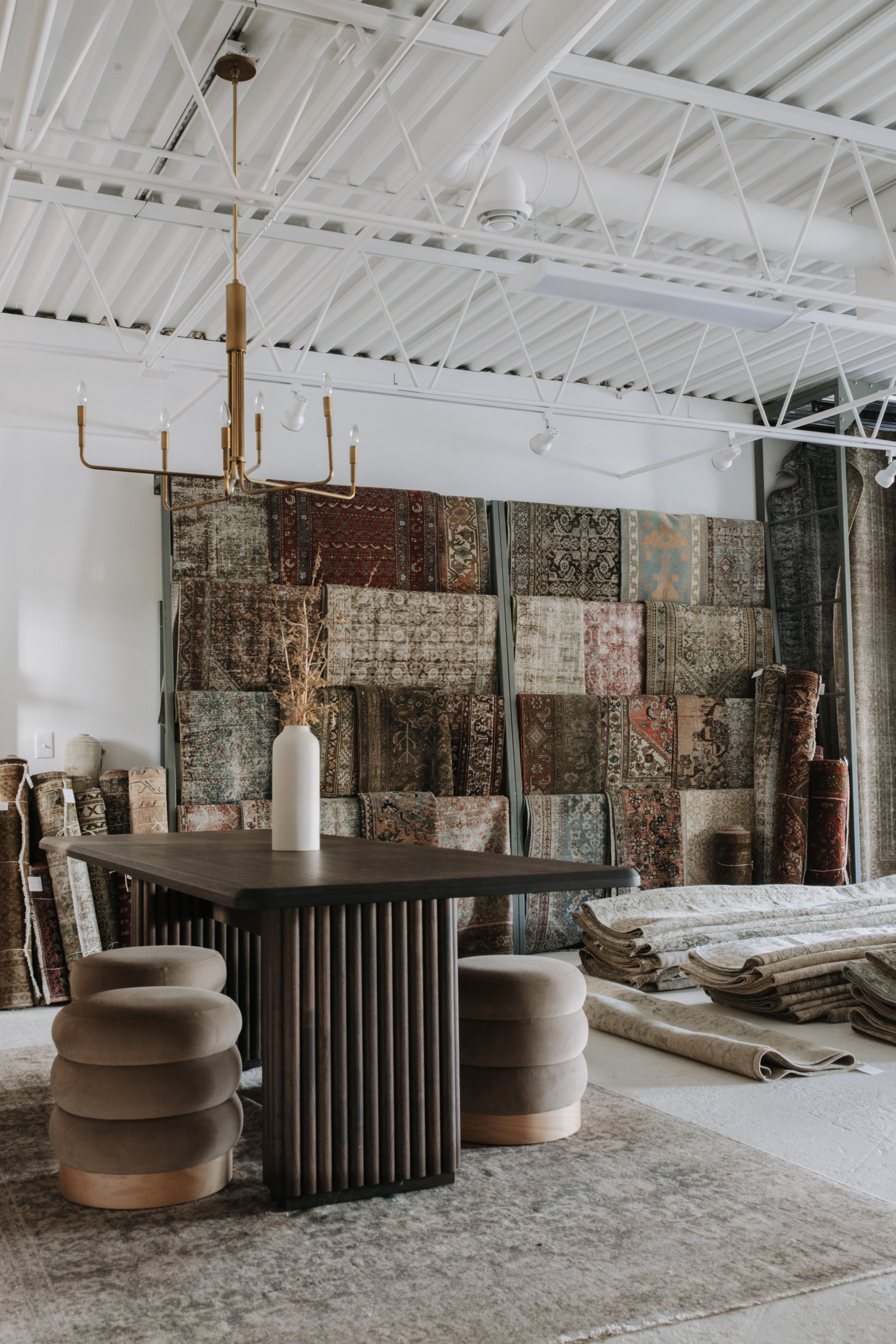 Curio Rugs - Vintage Distressed Rugs For Sale Online