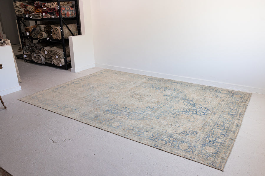Designers L-1977 | 11'9 x 8'3