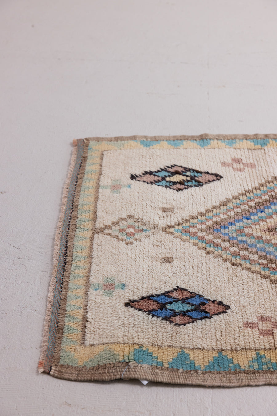 Moroccan | M-2075 | 4 x 2'10