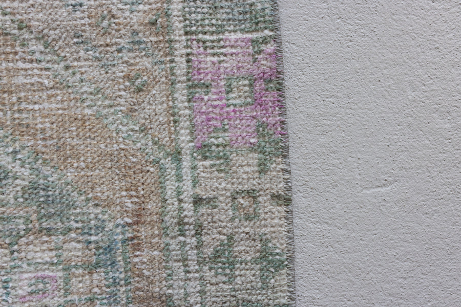 No. F616 | 4'x 2'6