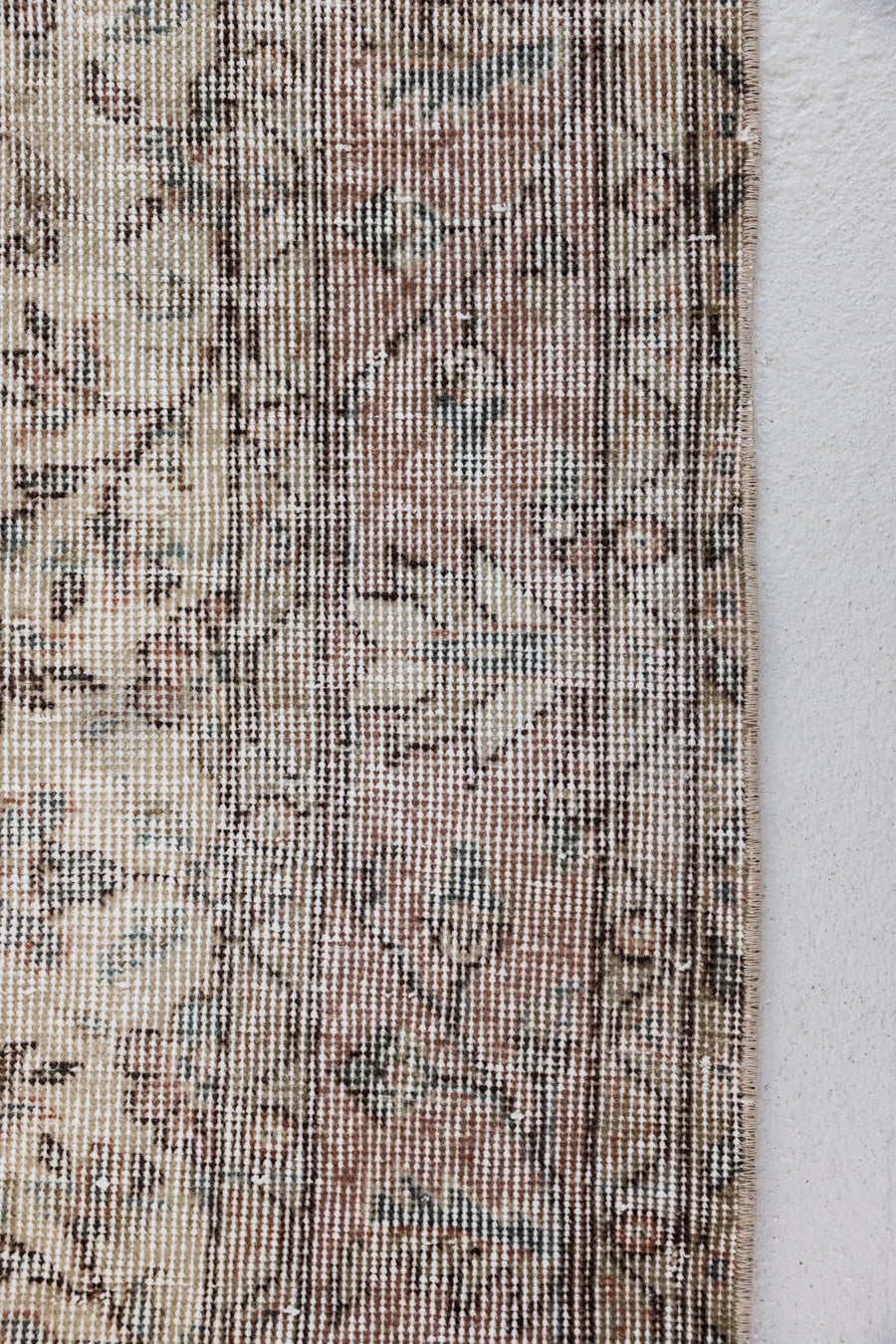 No. 5-539 | 9'2 x 5'5