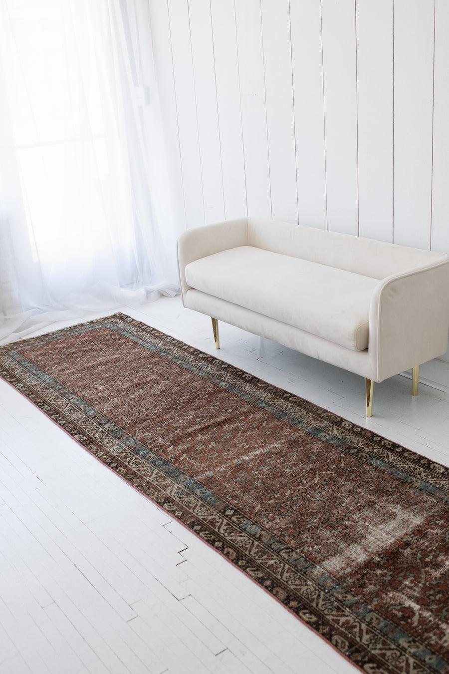 Designers 163 | 12'11 x 2'11 | Runner