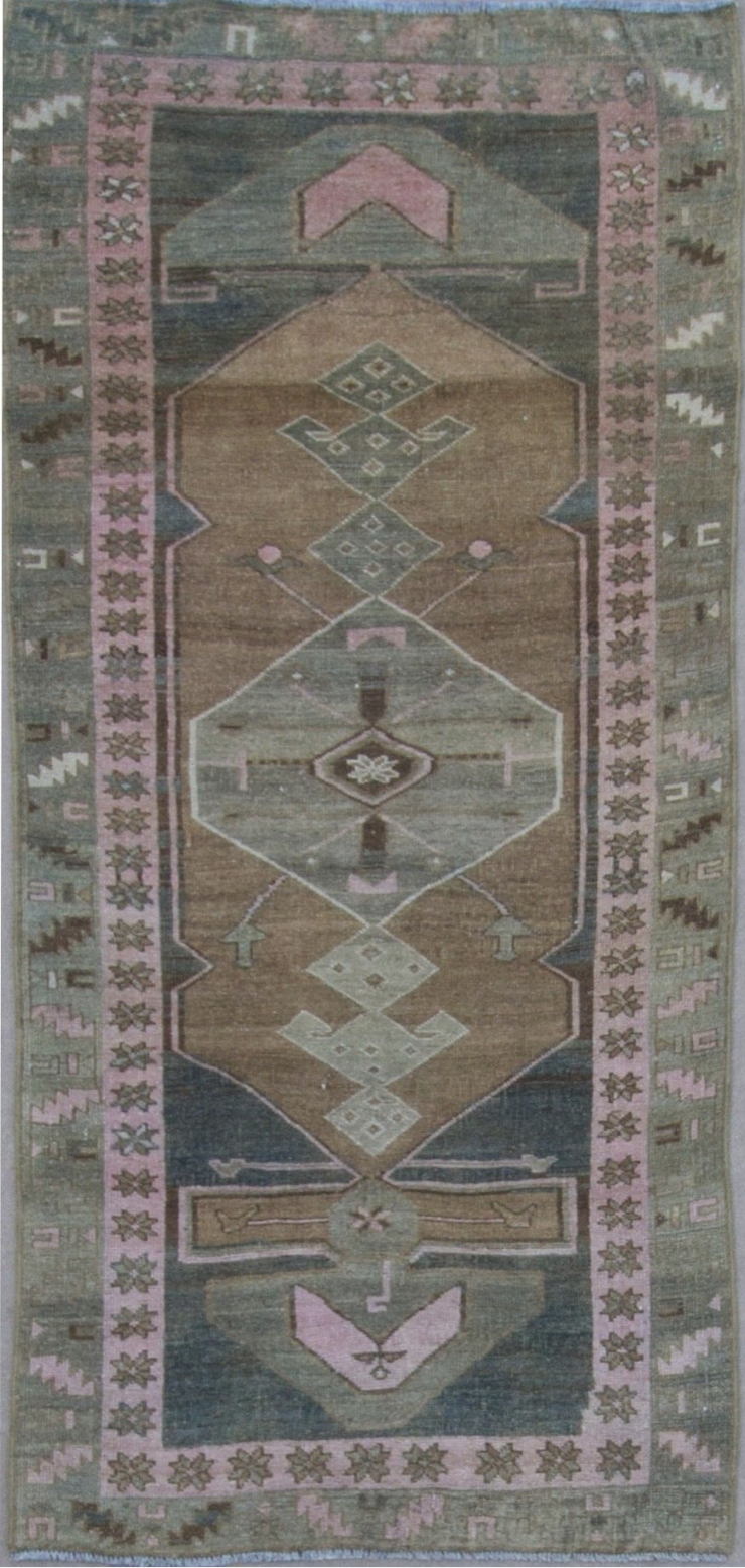 Designer's 006 | RUNNER | 7 x 3'2